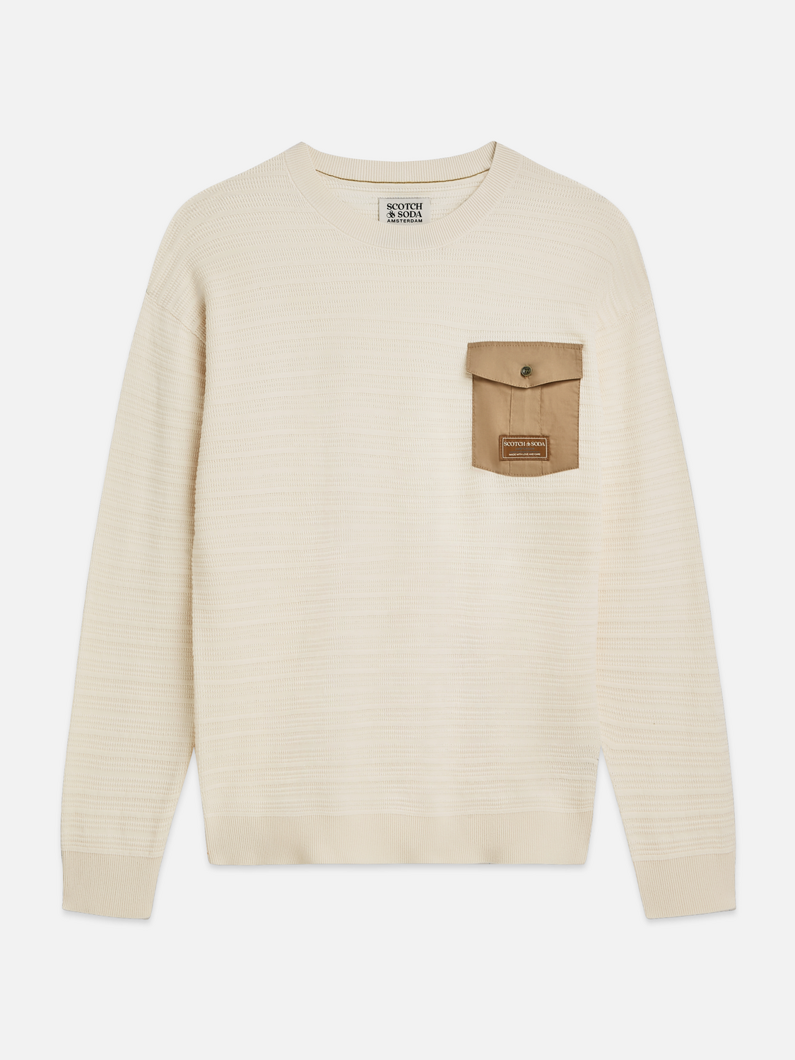 Structured chest pocket relaxed pullover