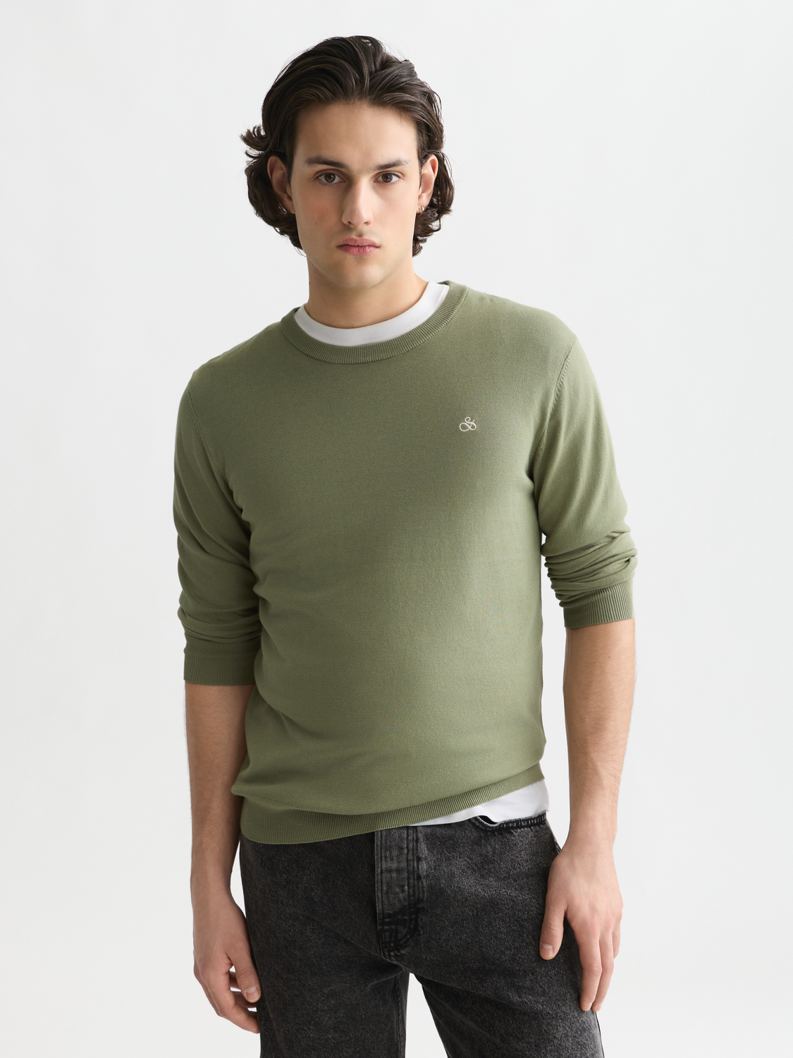 Seasonal Essentials pullover crewneck