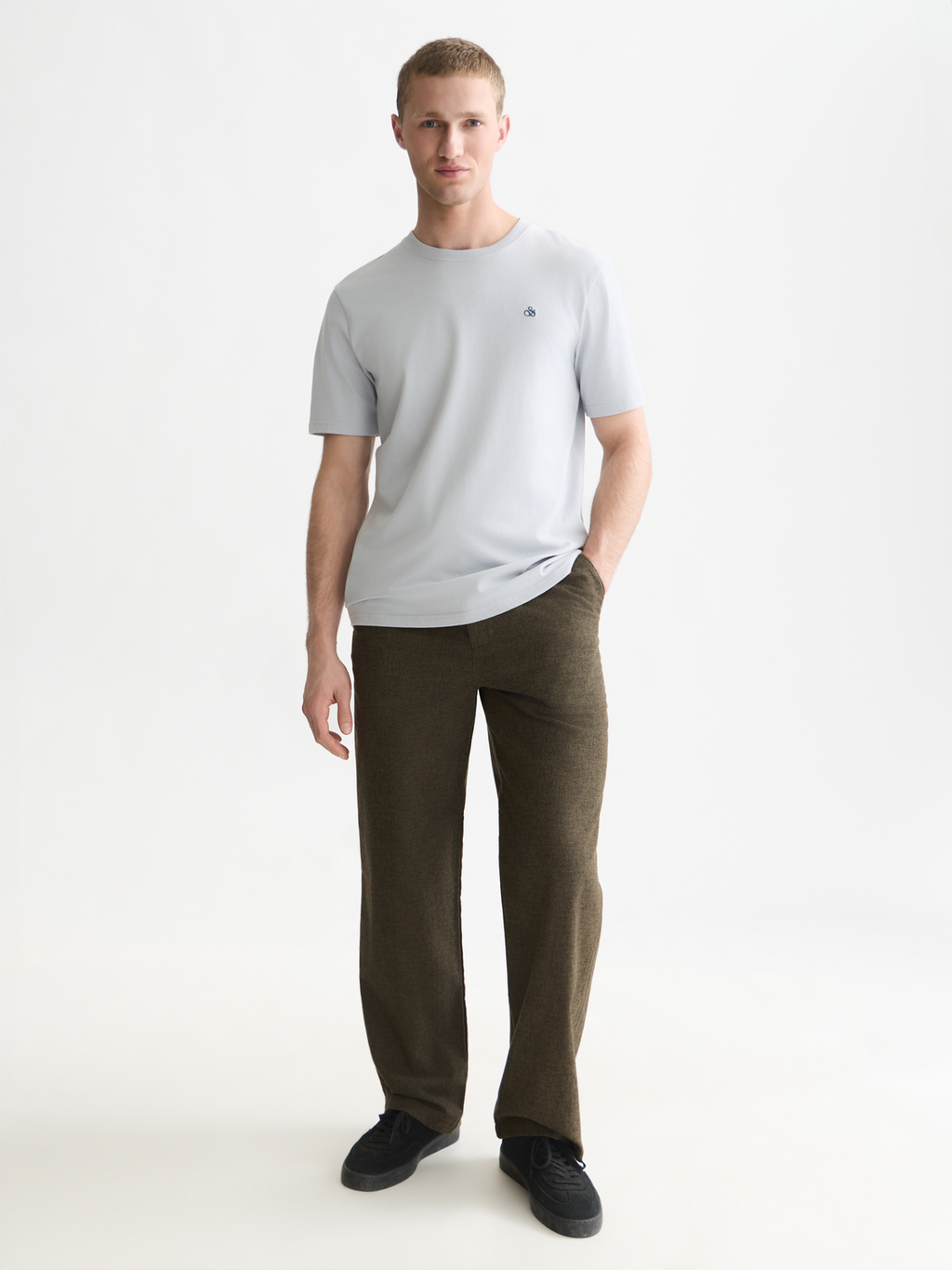 Seasonal Essentials logo T-shirt