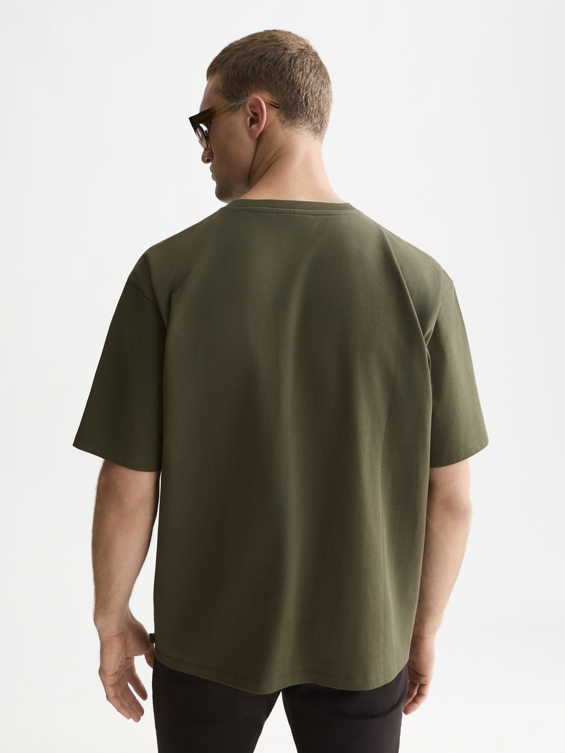 Seasonal Essentials 3 crosses pocket loose T-shirt