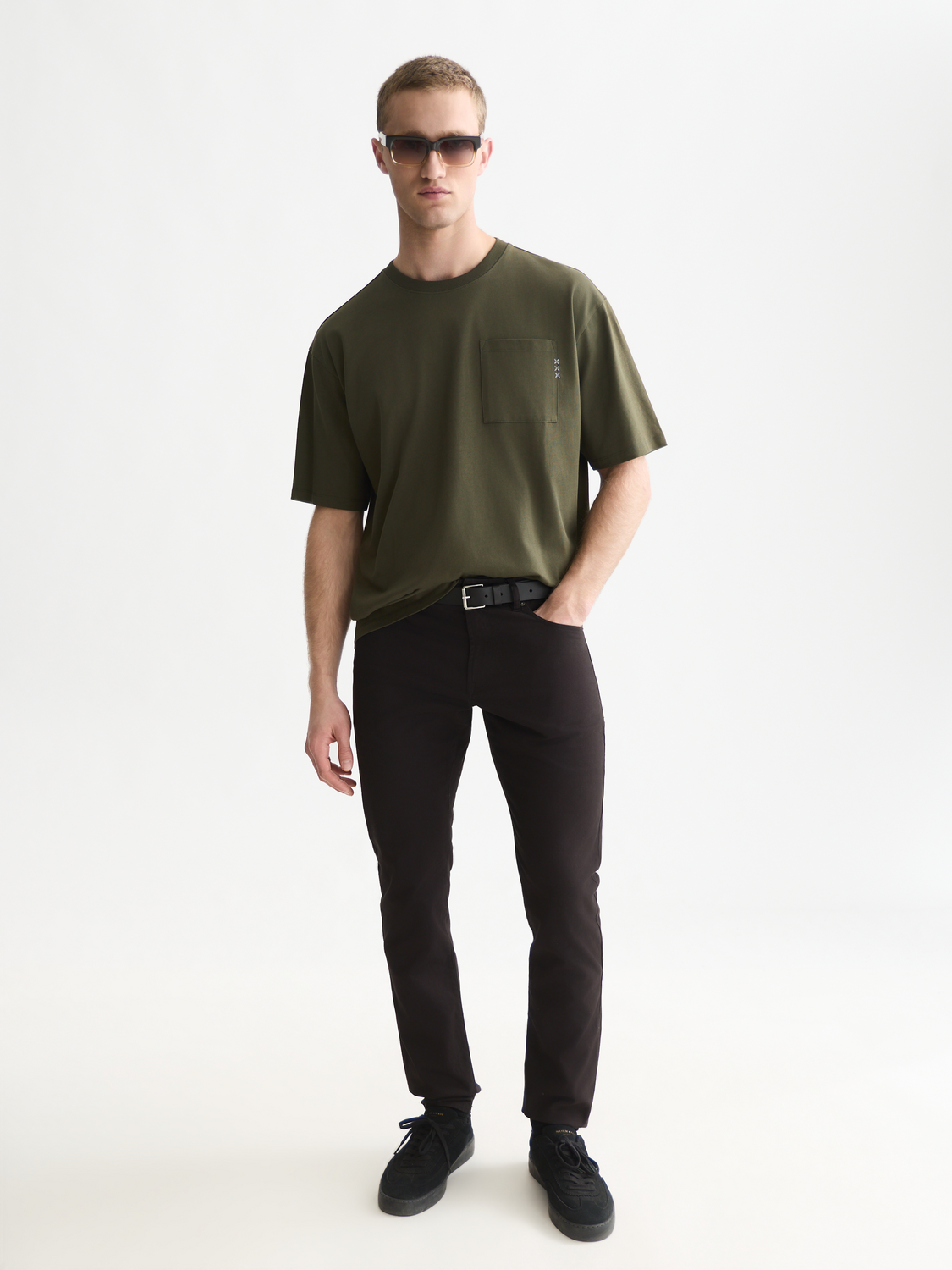 Seasonal Essentials 3 crosses pocket loose T-shirt