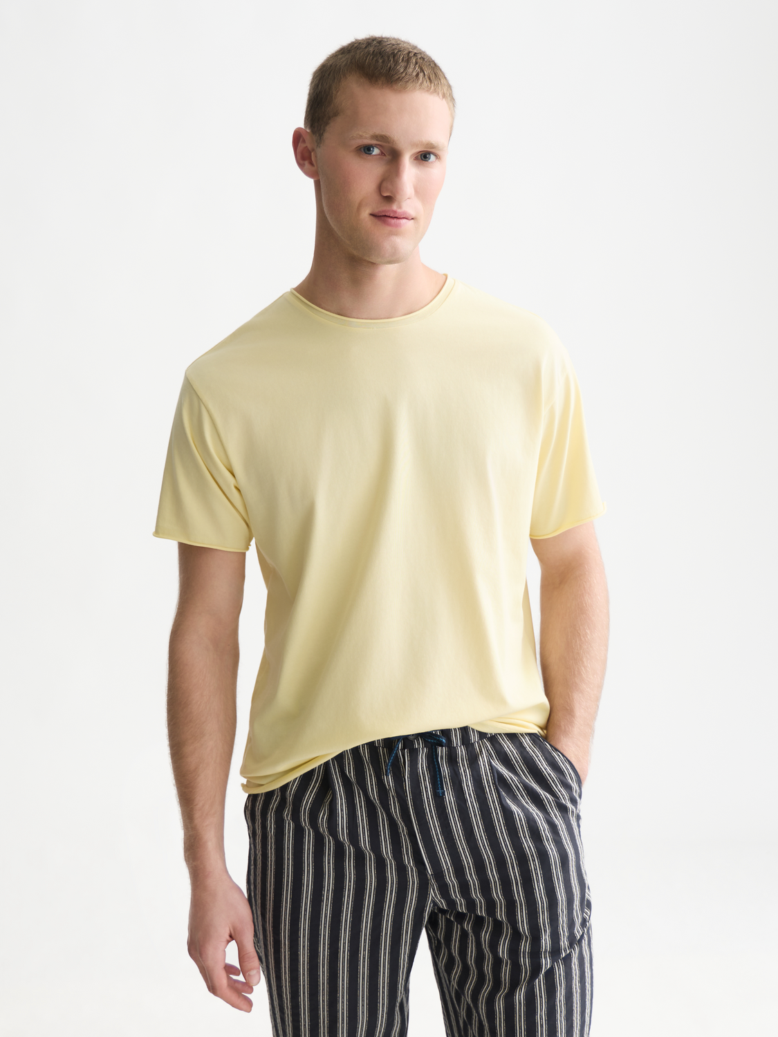 Seasonal Essentials Raw edge relaxed garment-dyed T-shirt