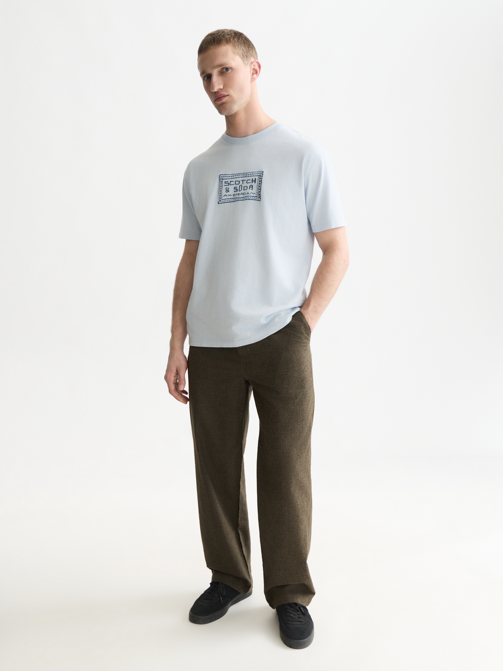 Embroidered artwork relaxed T-shirt