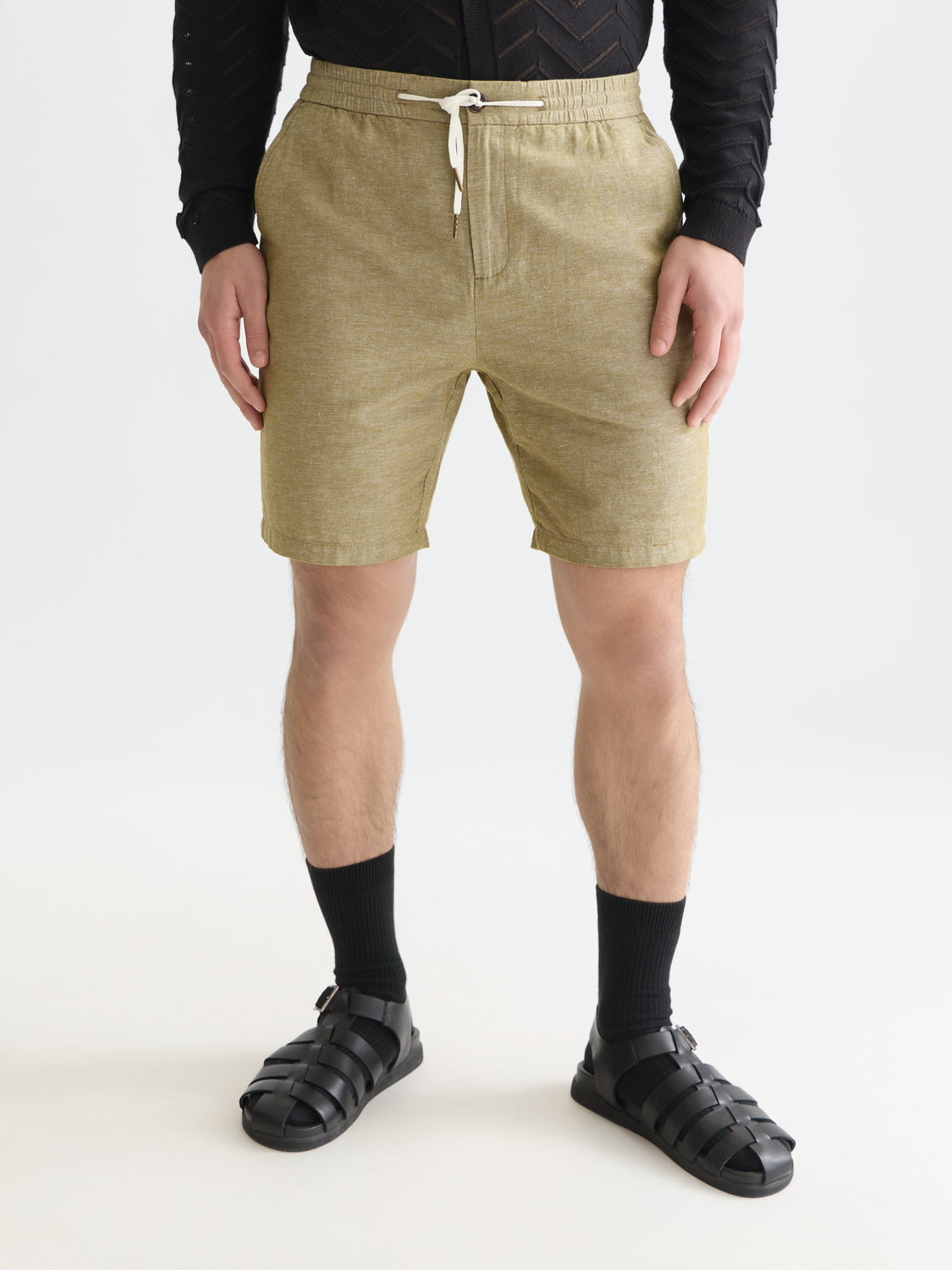 Seasonal core Fave cotton linen regular-fit chino shorts