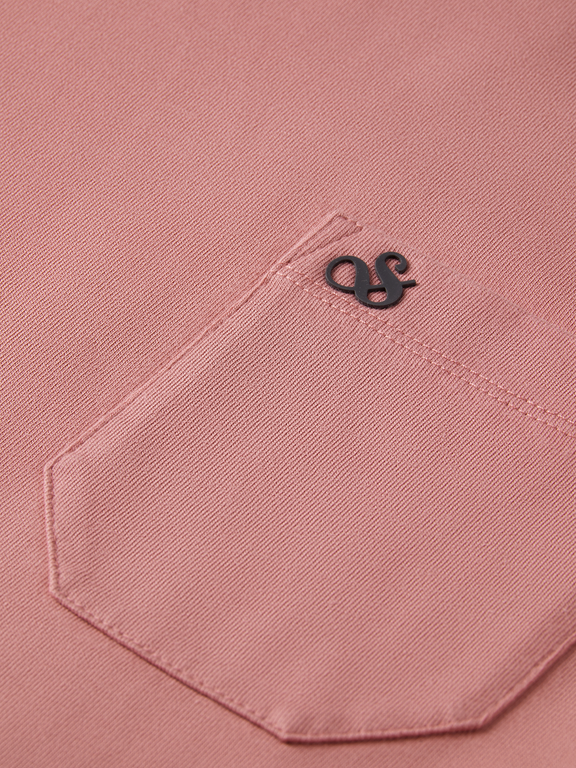 CHEST POCKET T-SHIRT