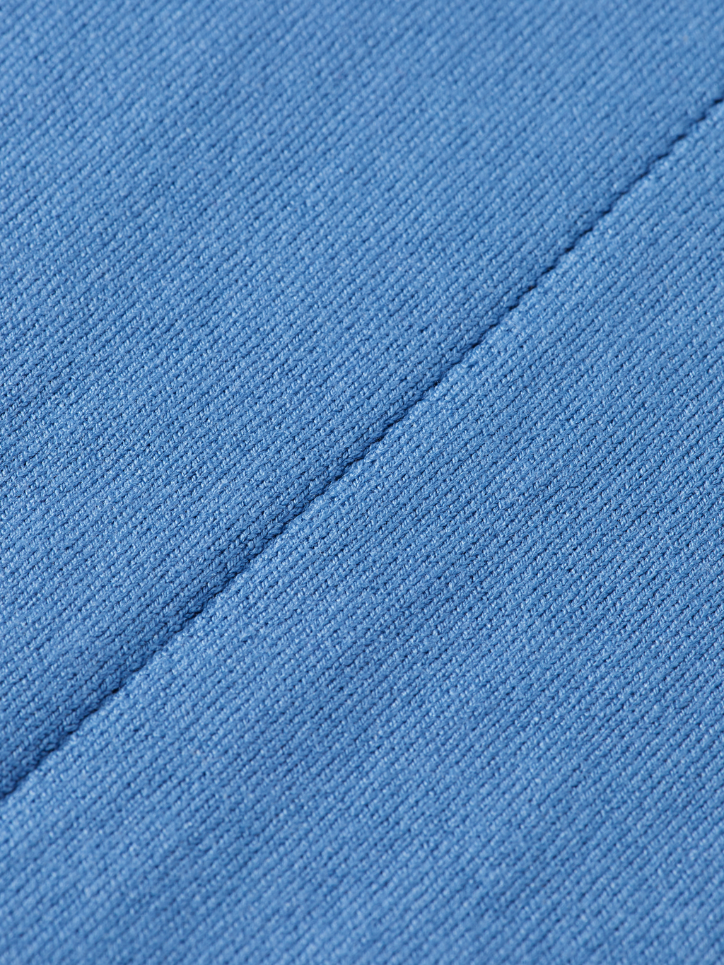 V-neck relaxed pullover