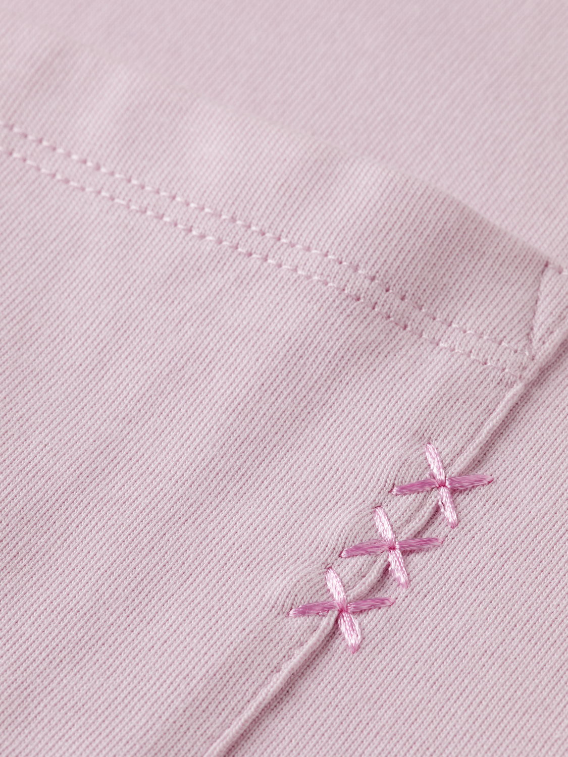 Seasonal Essentials pocket t-shirt