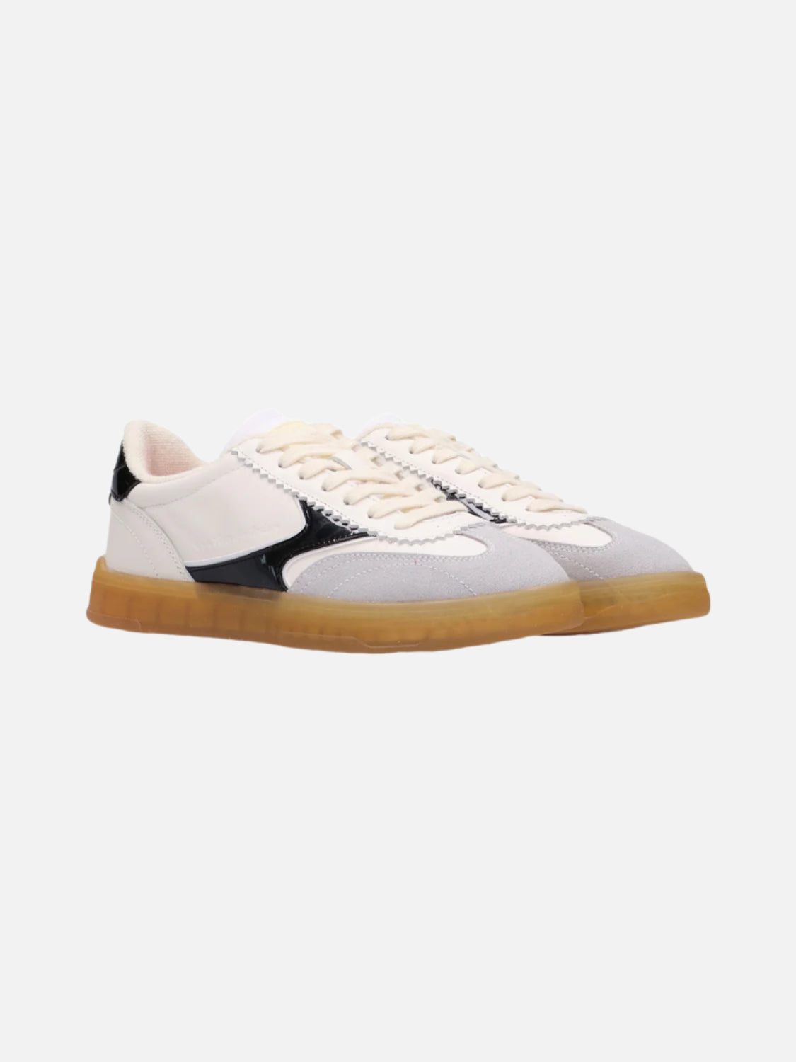 Nixie Sneaker