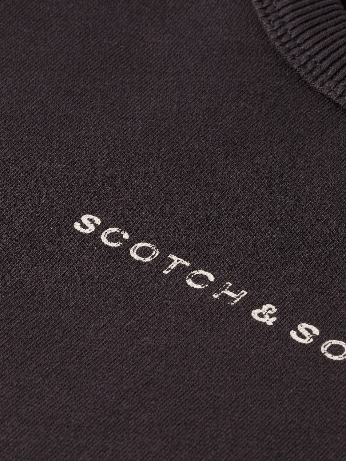 Essentials ARTWORK SWEATSHIRT