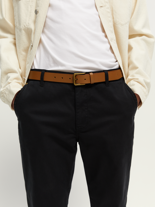 ESSENTIAL RECYCLED LEATHER BELT