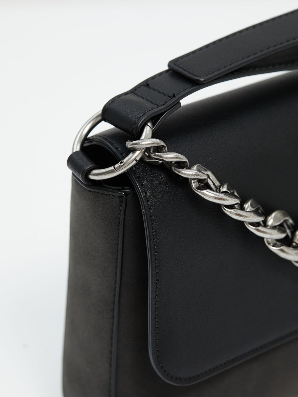 MEDIUM CROSSBODY BAG