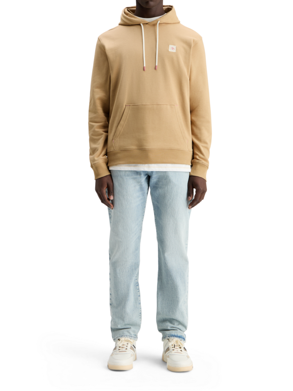 ESSENTIAL LOGO BADGE HOODIE