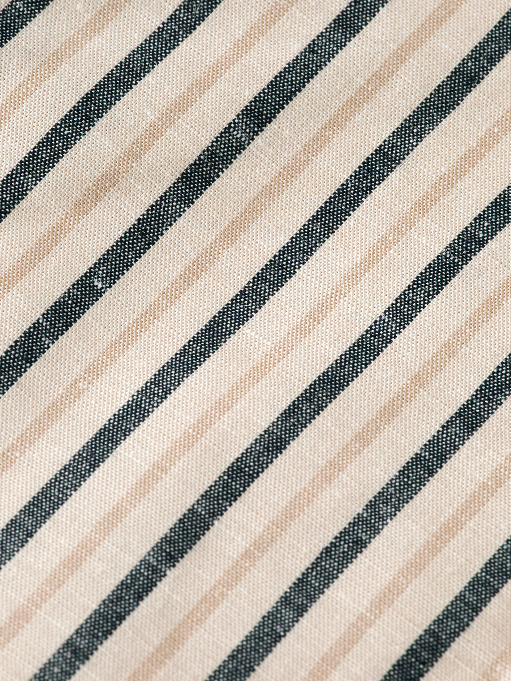 FAVE - BERMUDA SHORTS