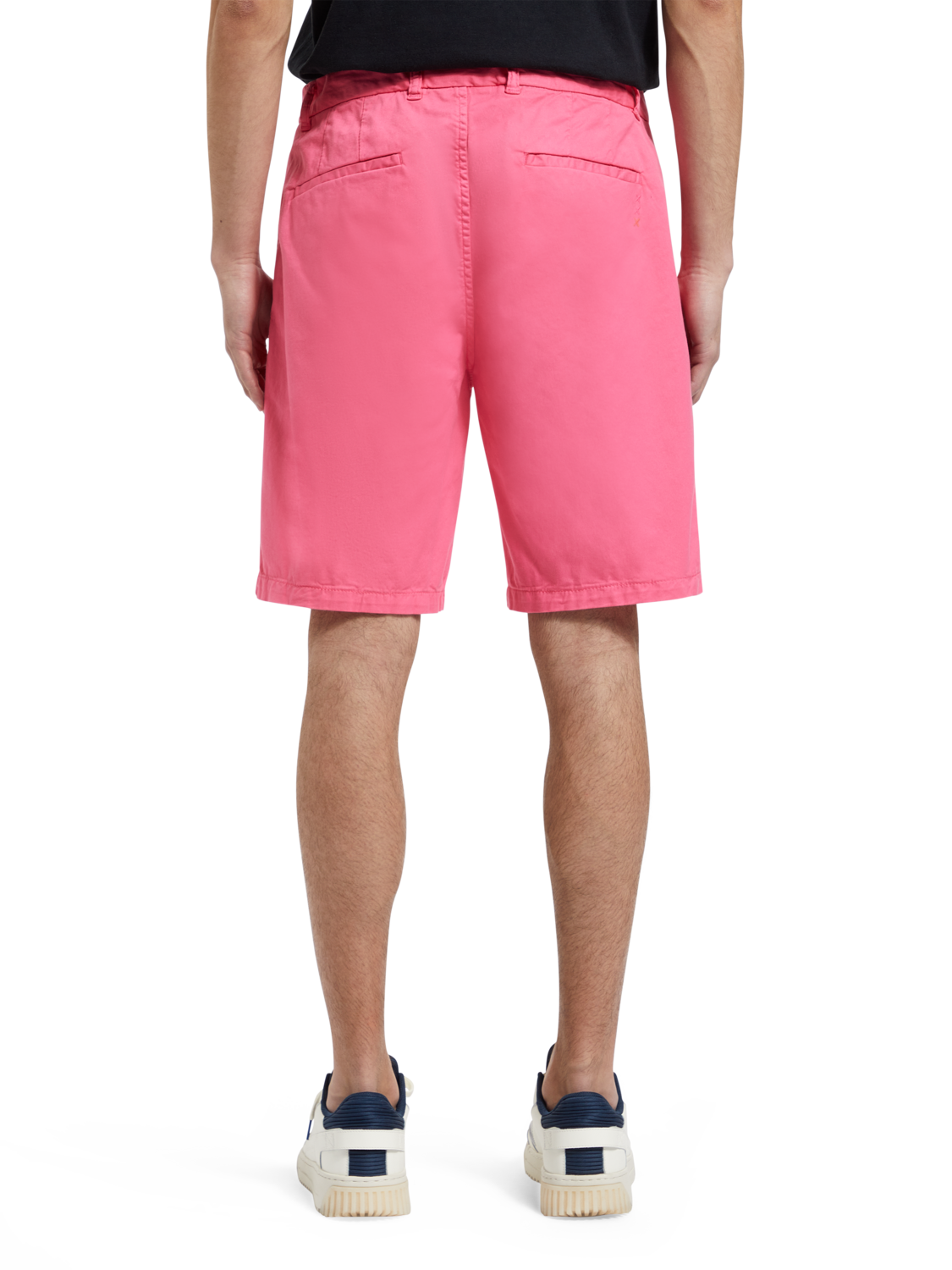 STUART- GARMENT-DYED PIMA COTTON CHINO SHORT