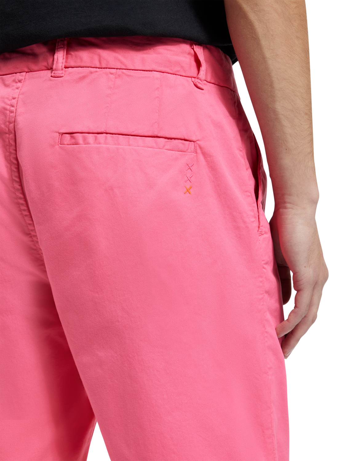 STUART- GARMENT-DYED PIMA COTTON CHINO SHORT