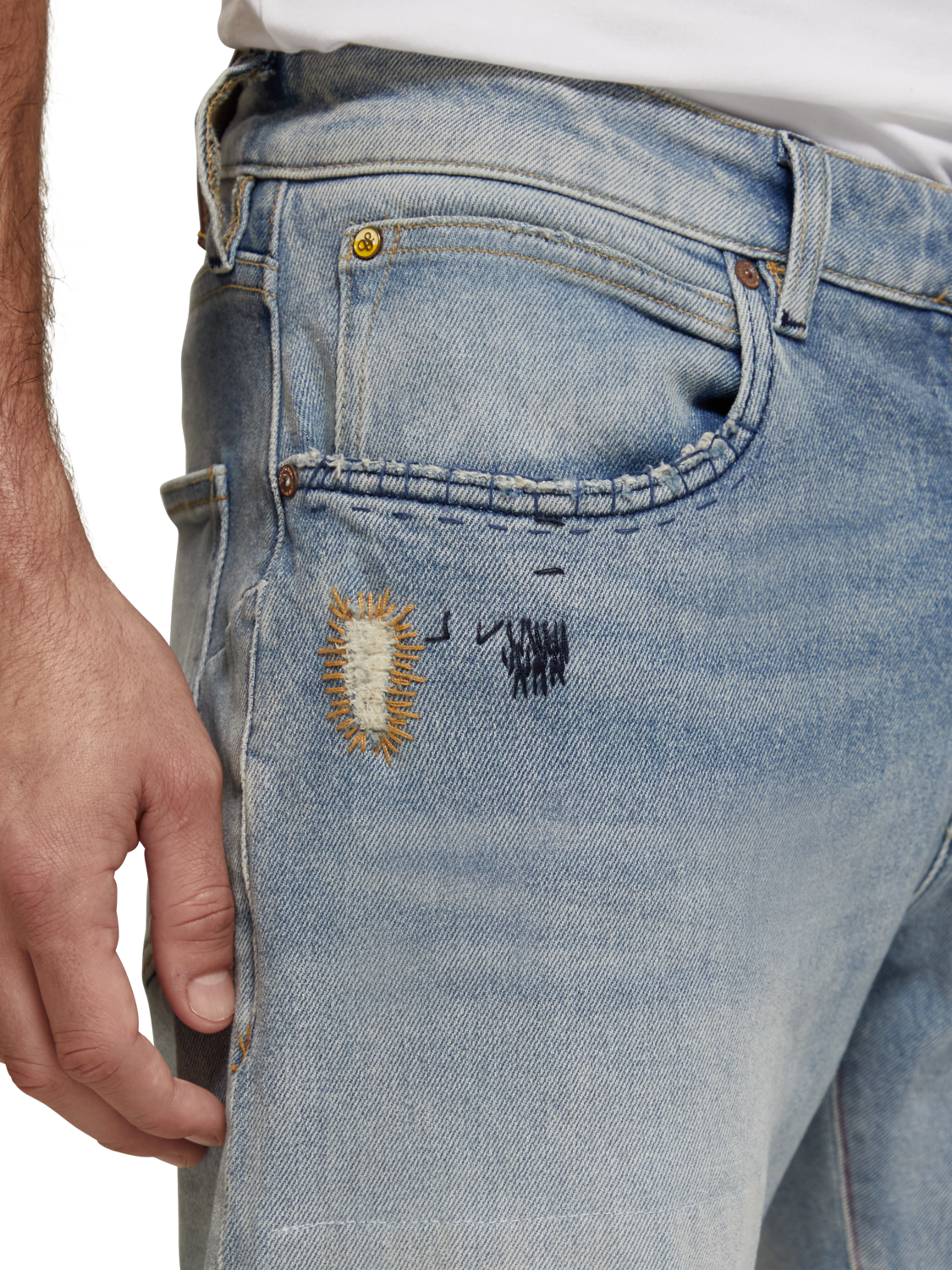 THE ZEE STRAIGHT FIT JEANS - SURF AND TURF