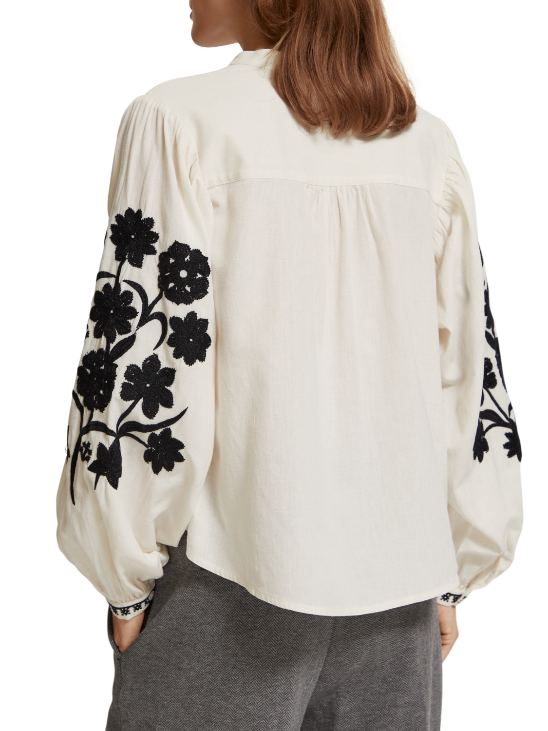 SHIRT WITH EMBROIDERED SLEEVE