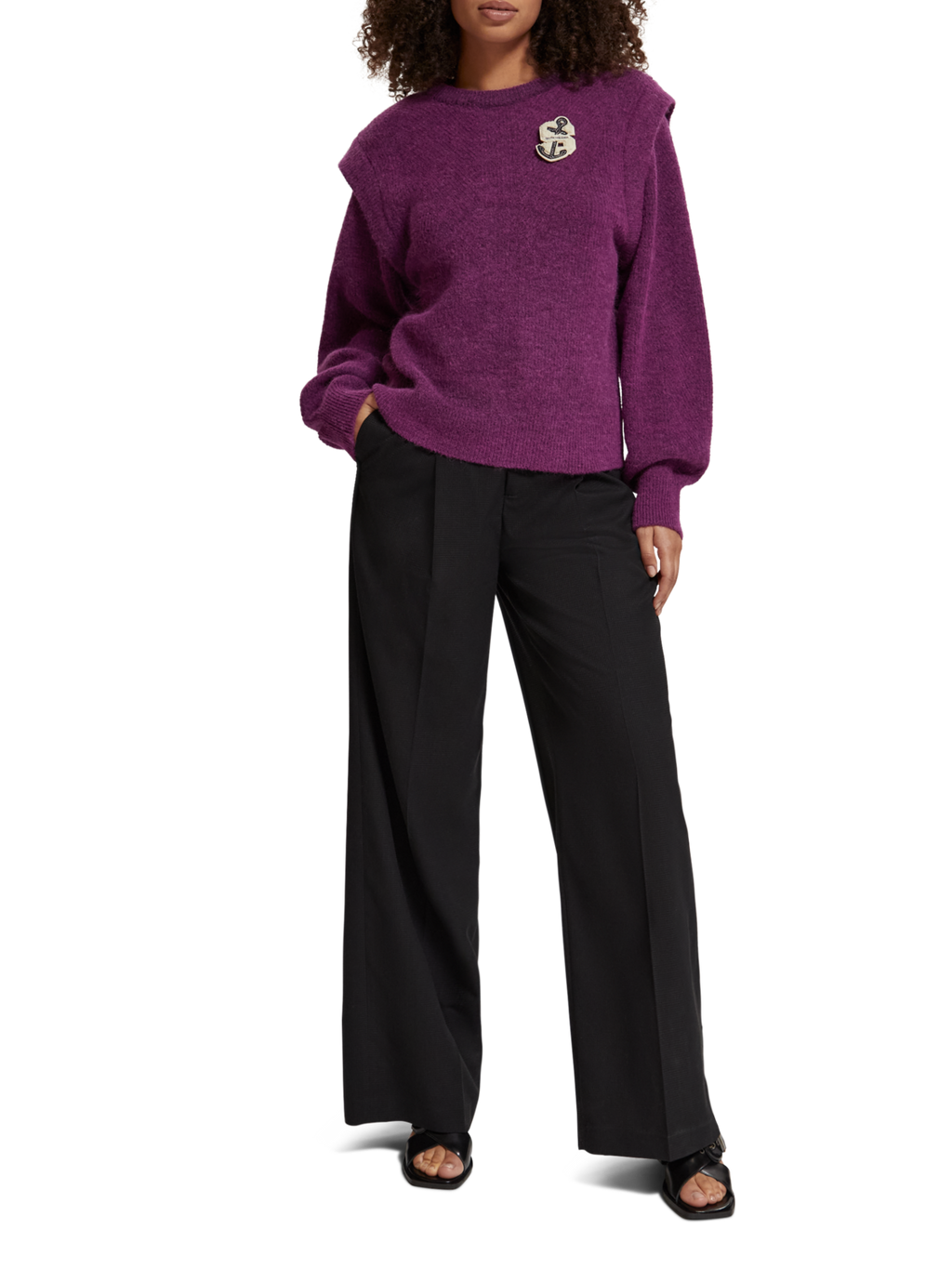 SHOULDER DETAIL CREW NECK PULLOVER