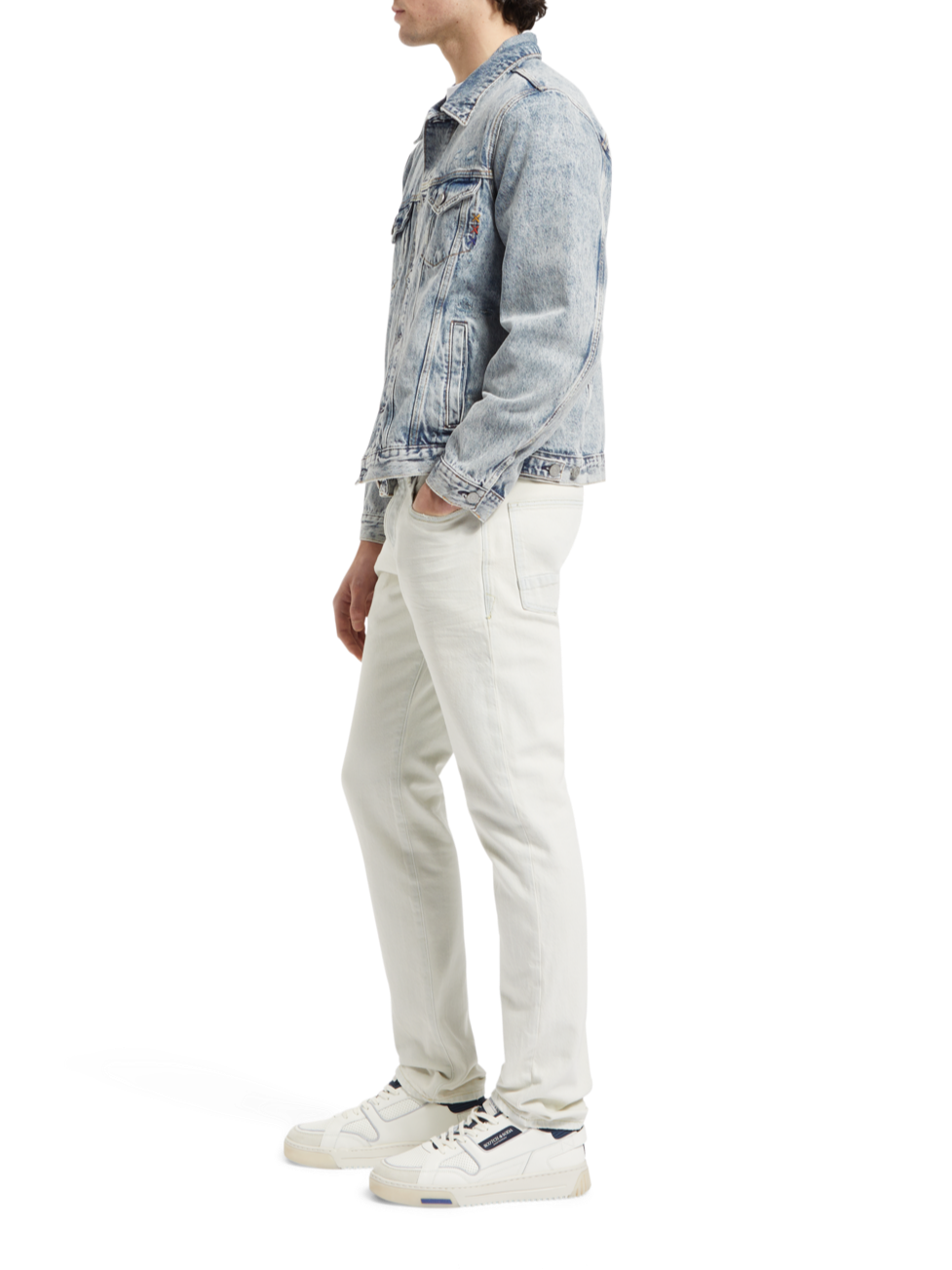 DENIM TRUCKER JACKET