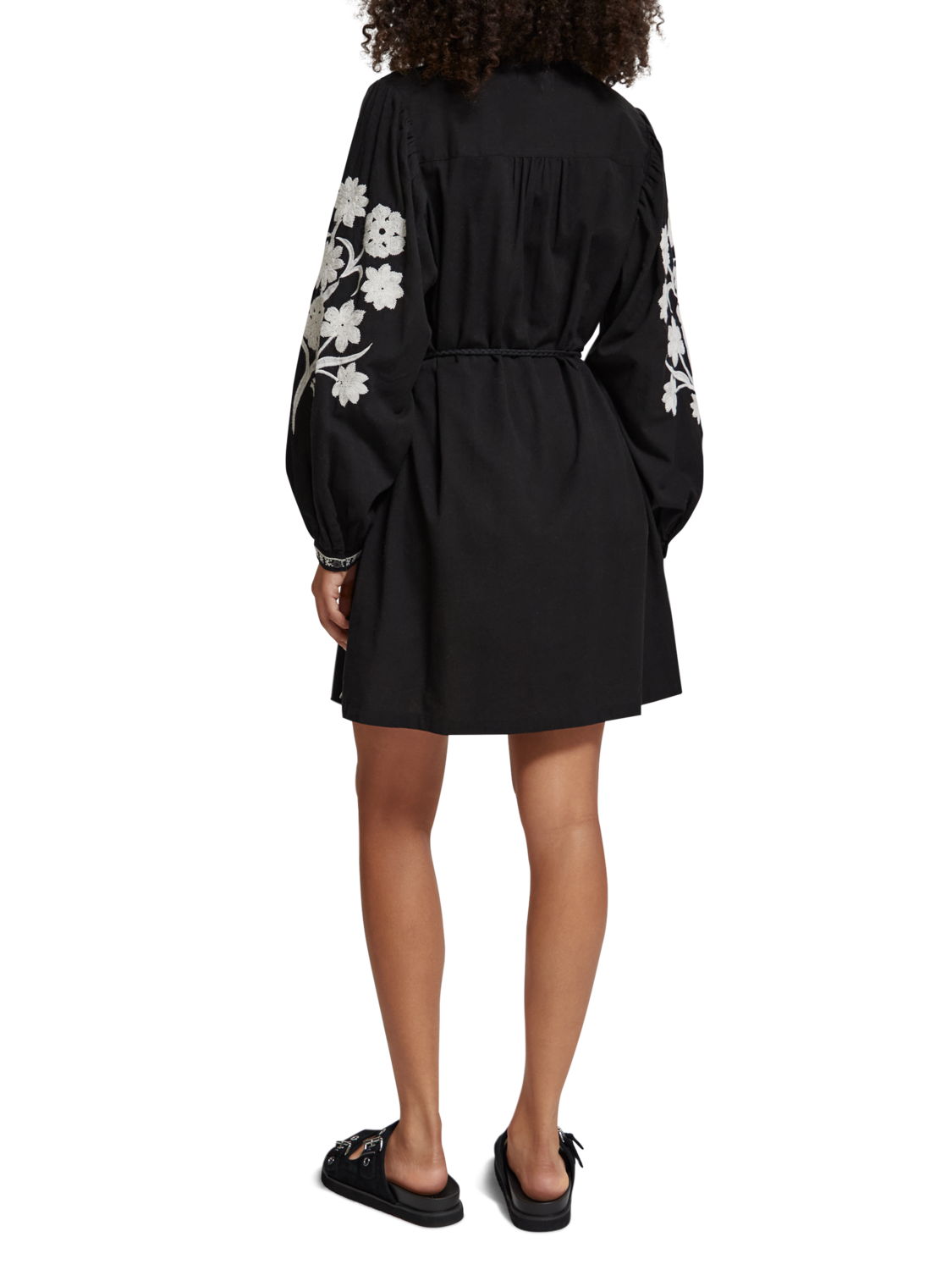 MINI DRESS WITH SLEEVE EMBROIDERY