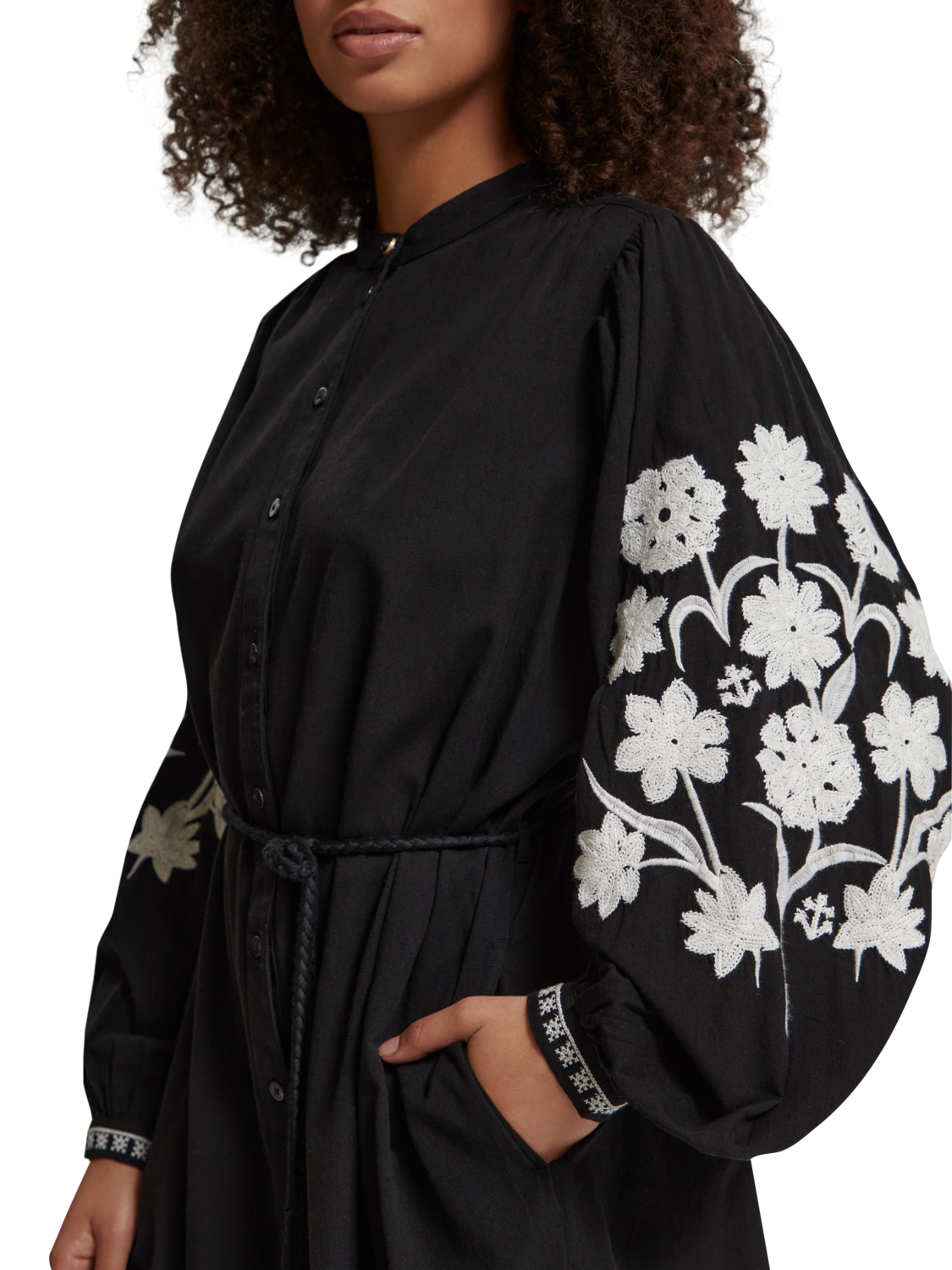 MINI DRESS WITH SLEEVE EMBROIDERY