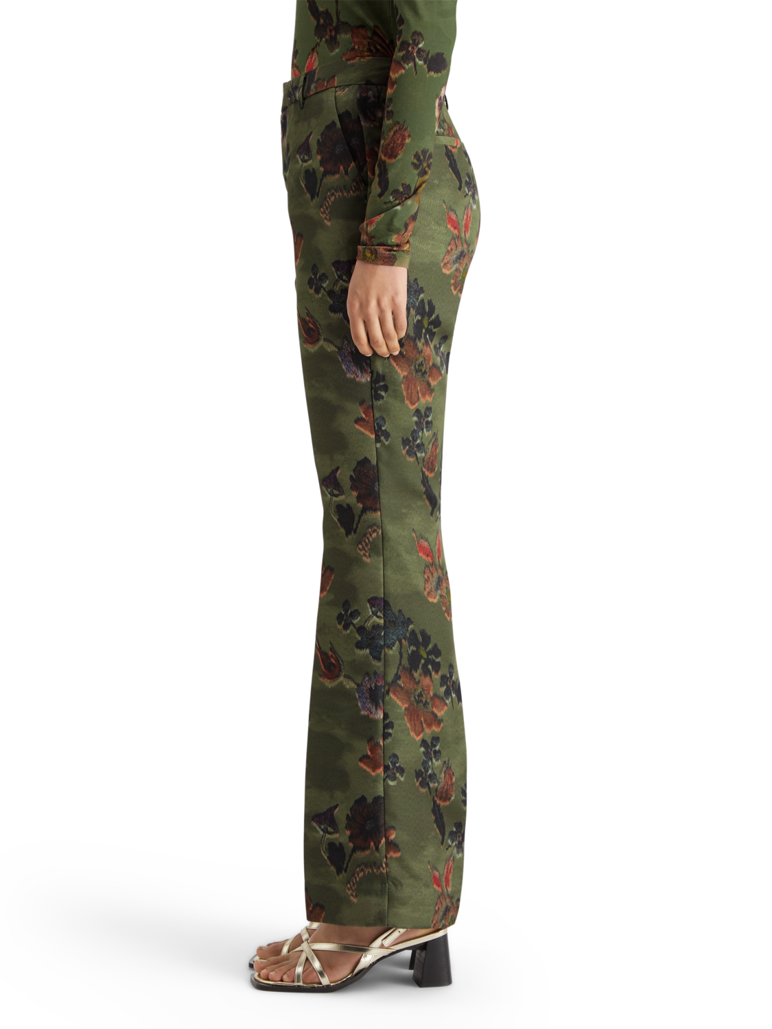 VIOLET POETRY TAPESTRY KICK FLARE PANT