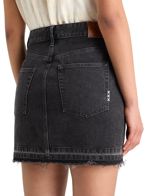 WASHED BLACK DENIM MINI SKIRT WITH CARGO POCKETS