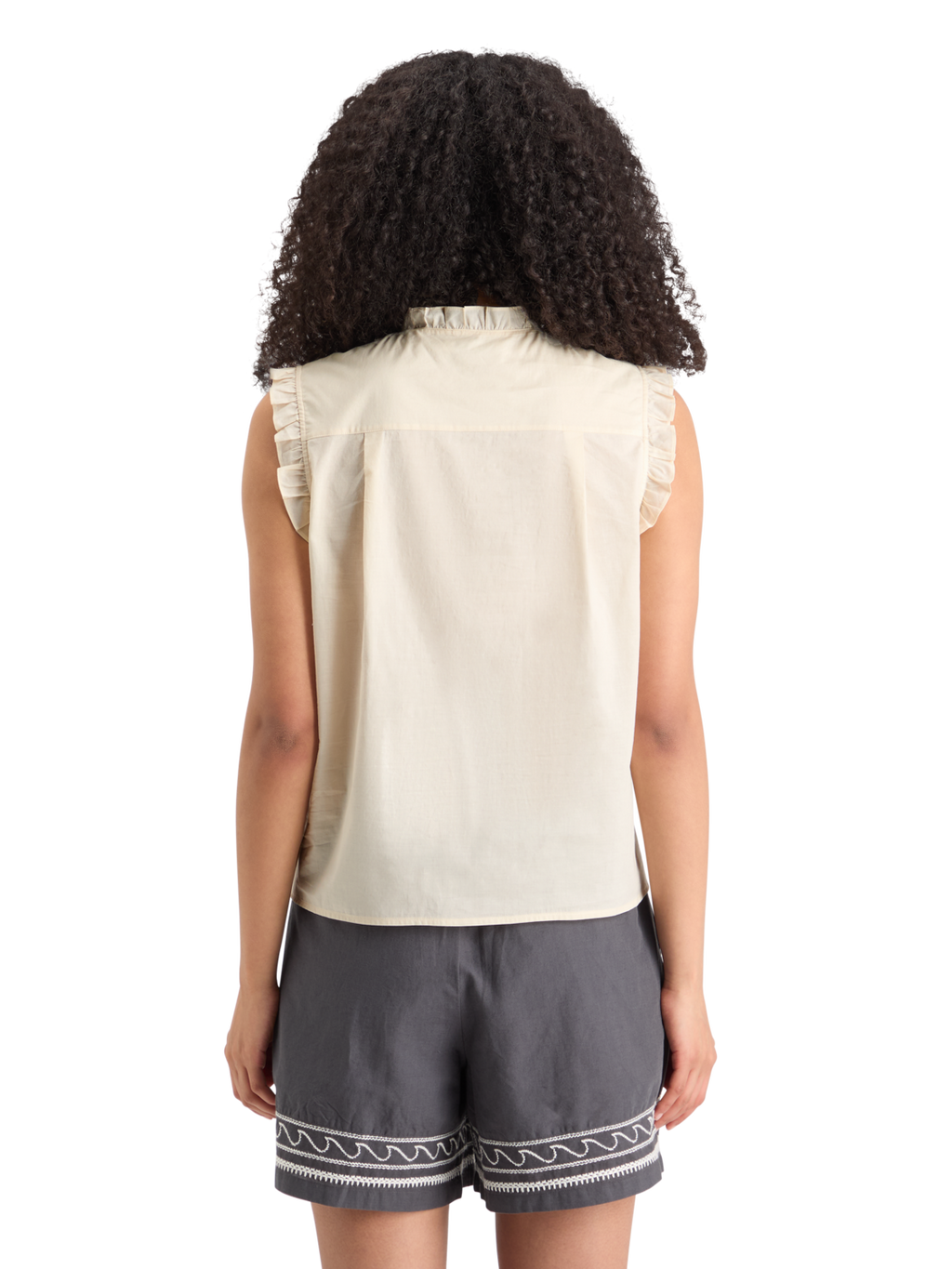 SLEEVELESS RUFFLE SHIRT