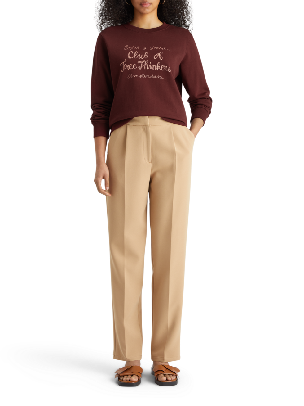 CHEST ARTWORK REGULAR FIT SWEATSHIRT