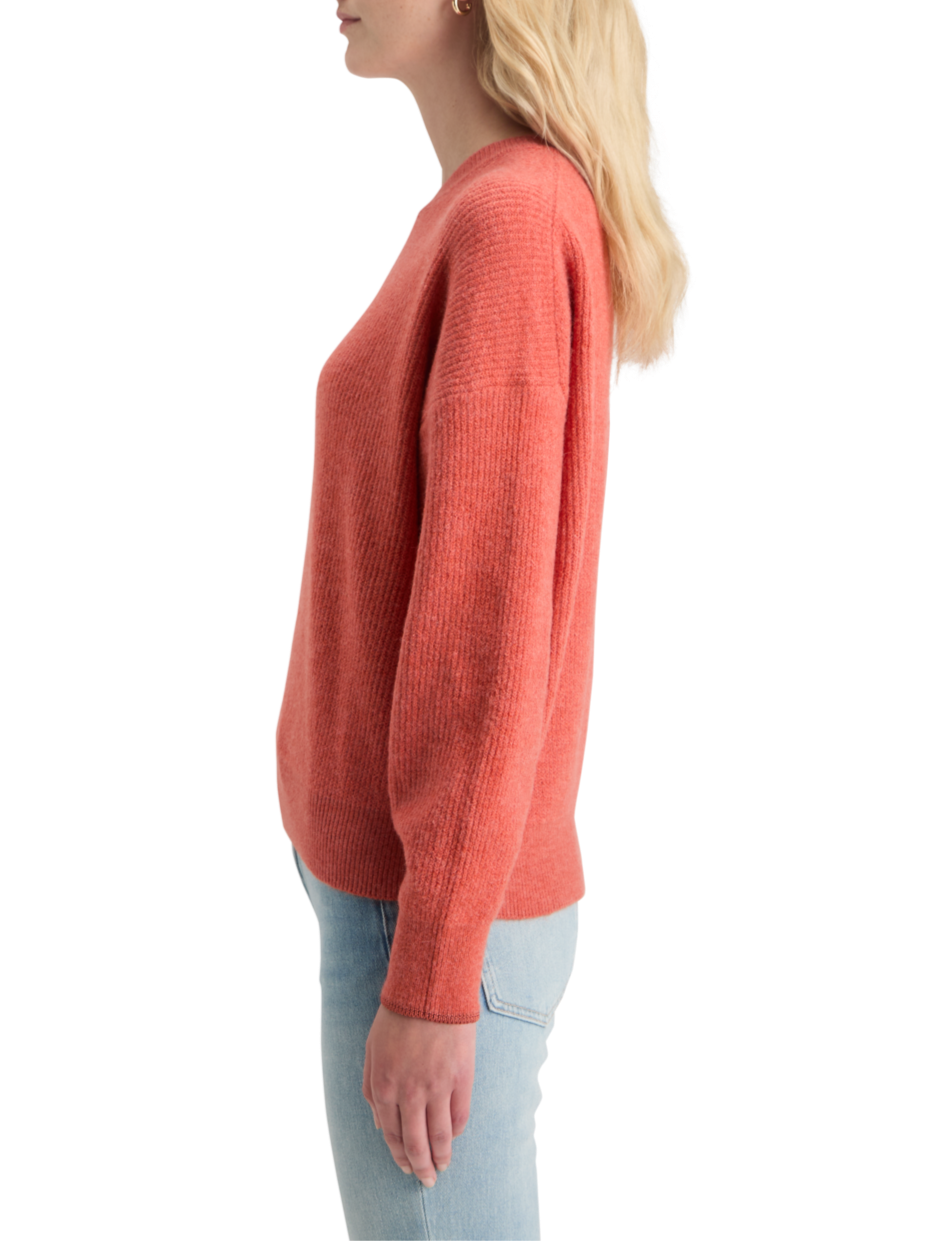 FUZZY CREW NECK PULLOVER
