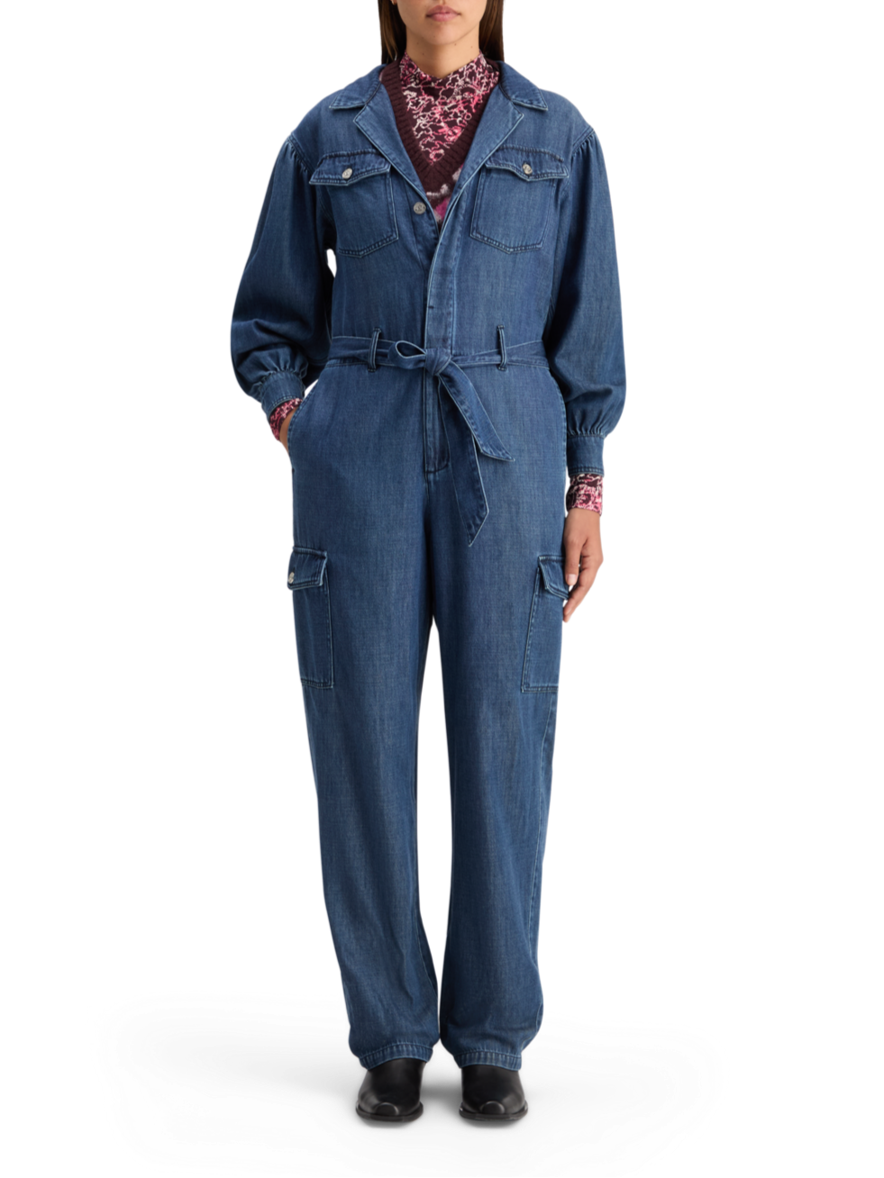 LIGHTWEIGHT DENIM JUMPSUIT IN DARK WASH WITH TONAL DETAILING