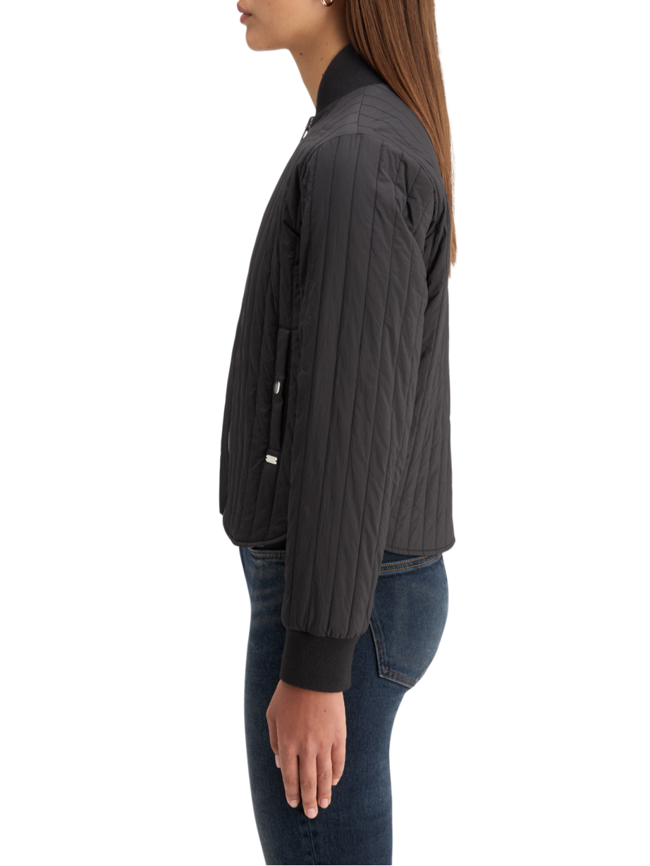 ELEVATED REVERSIBLE BOMBER