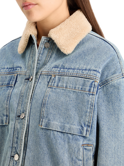 WASHED DENIM JACKET WITH SHERPA DETAILS