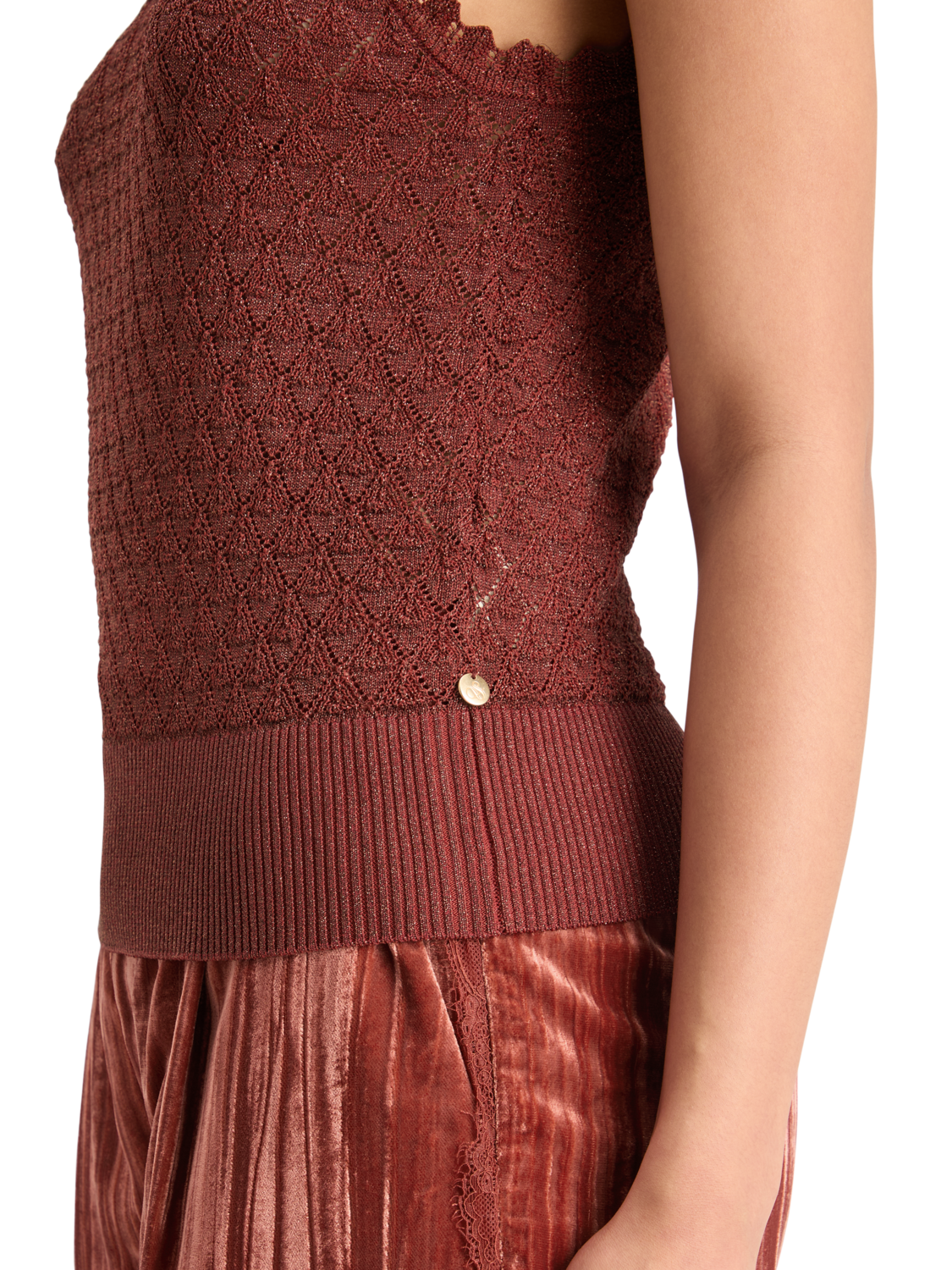 METALLIC POINTELLE KNITTED TANK