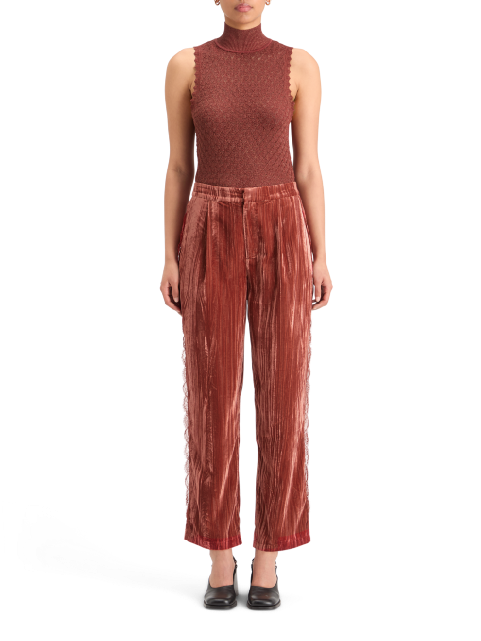 METALLIC POINTELLE KNITTED TANK
