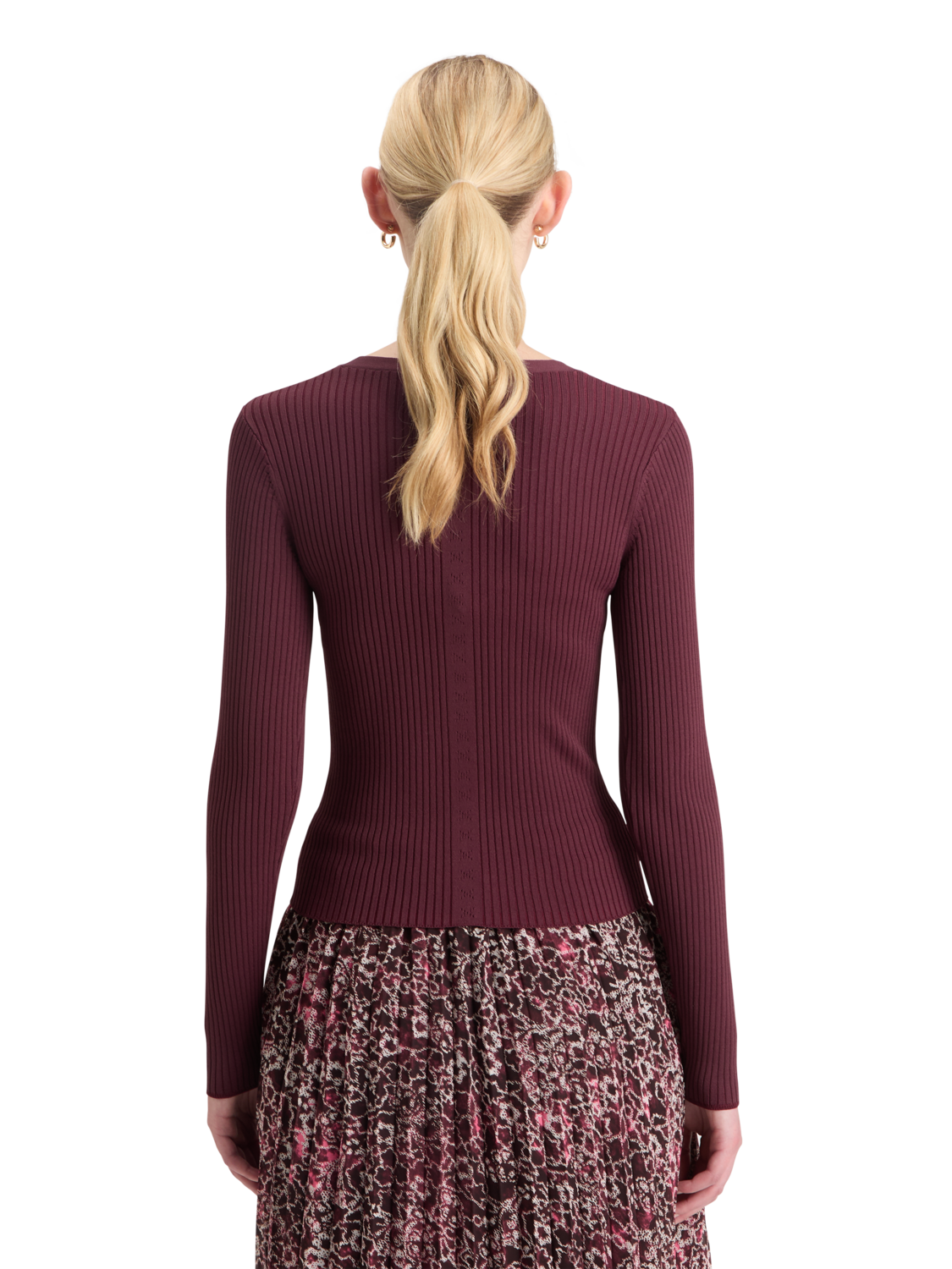 RIBBED FITTED PULLOVER
