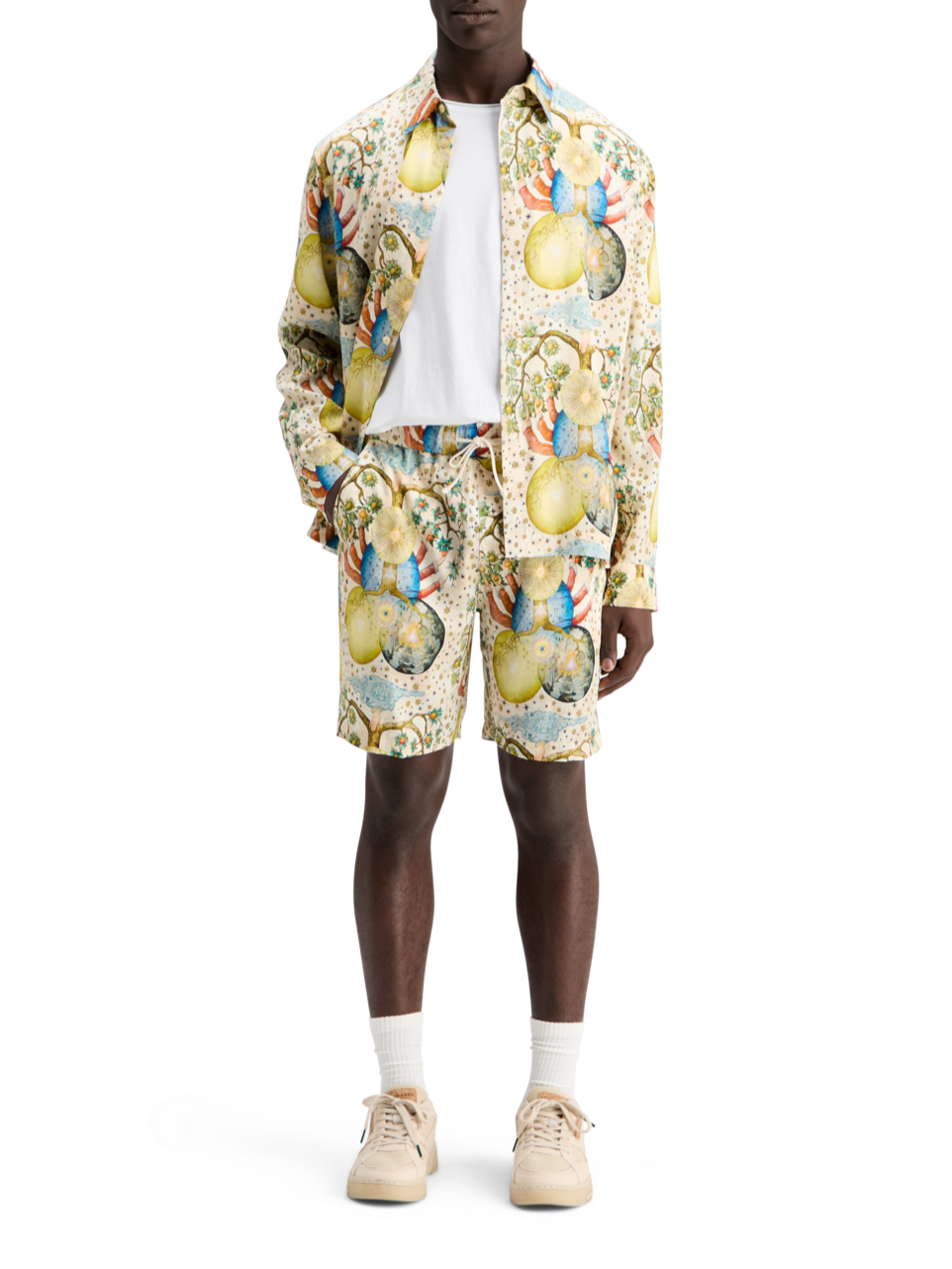 FAVE - PRINTED EMBASSY OF THE FREE MIND BERMUDA SHORT