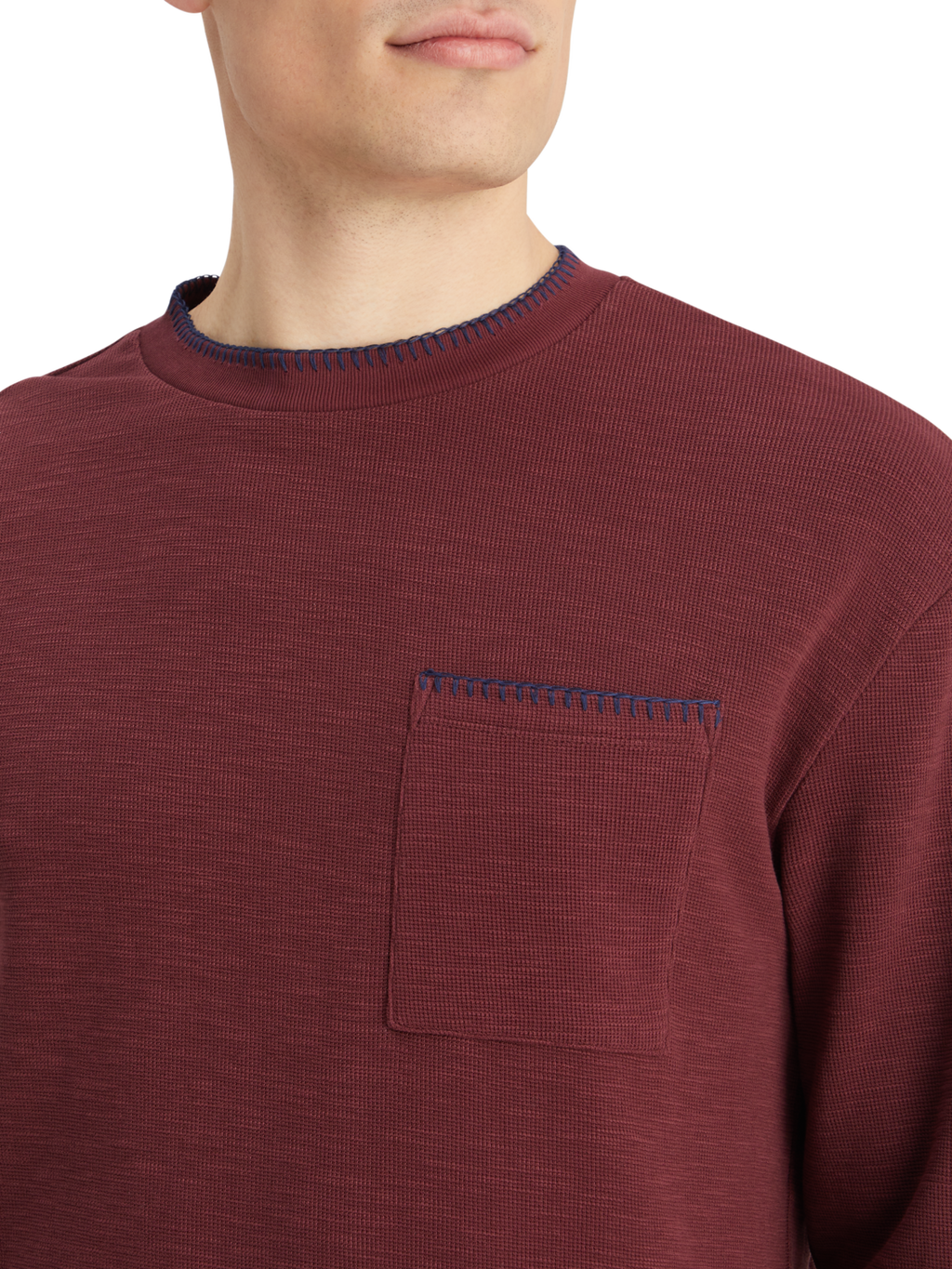 RELAXED FIT BLANKET STITCH SLUB LONGSLEEVE T-SHIRT