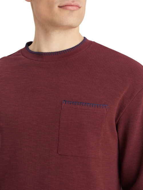 RELAXED FIT BLANKET STITCH SLUB LONGSLEEVE T-SHIRT