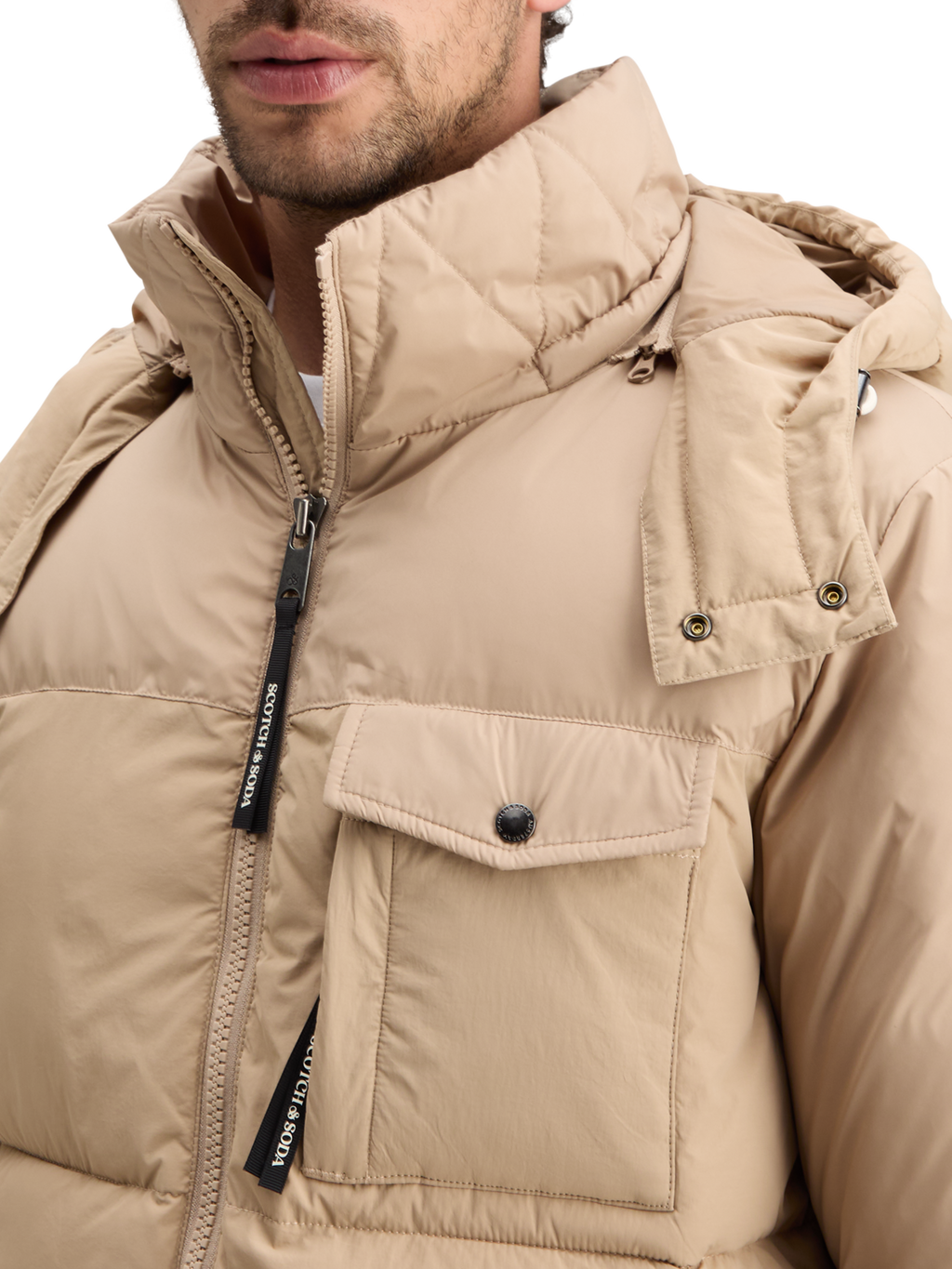 HOODED PUFFER JACKET