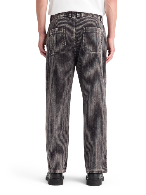 LOOSE TAPERED PLEATED WASHED CORDUROY CHINO