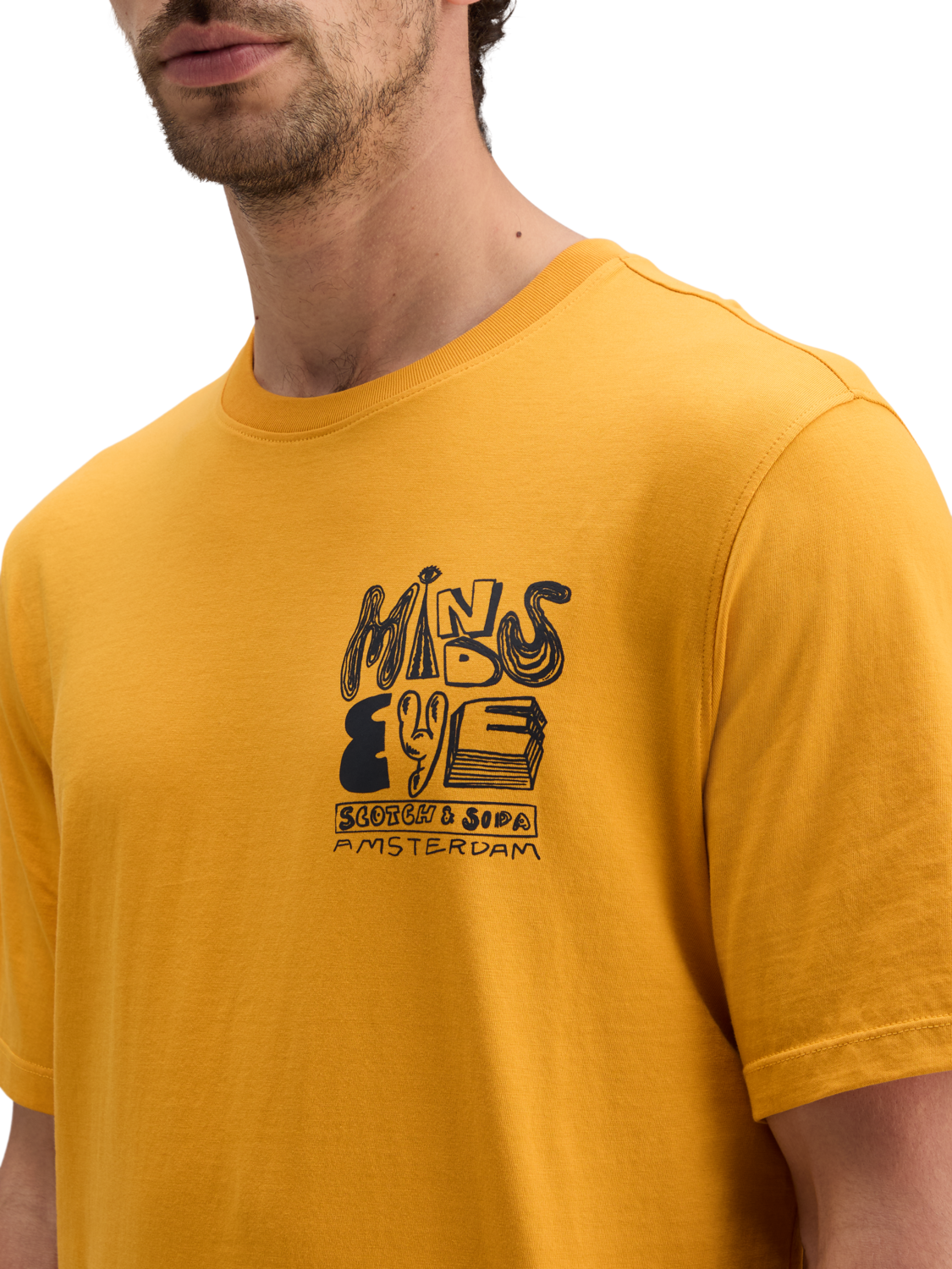 CHEST ARTWORK T-SHIRT