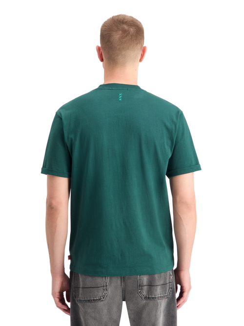 RELAXED FIT POCKET T-SHIRT