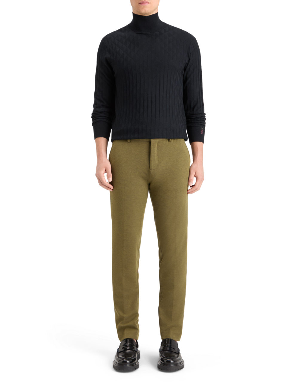 TURTLE NECK REGULAR FIT RELIEF STITCH SWEATER
