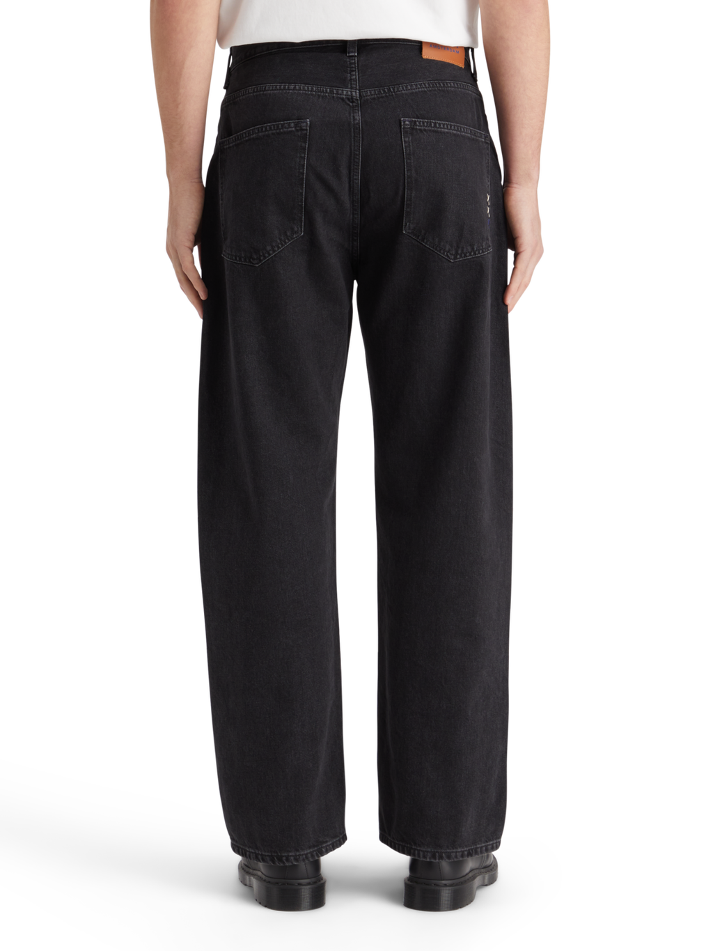 Essentials The pitch loose denim