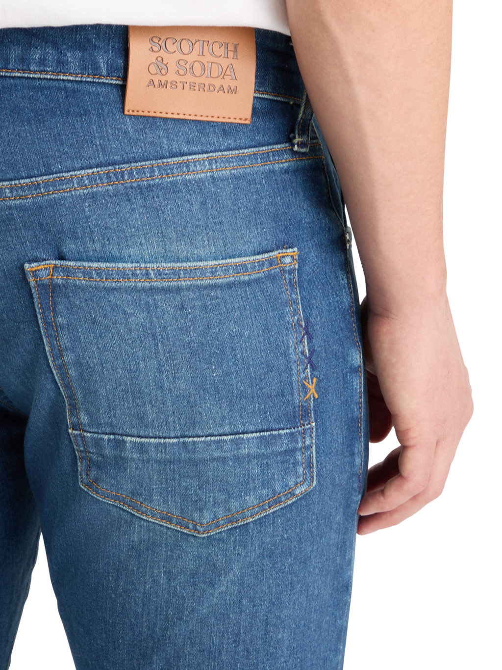 Essentials RALSTON SLIM denim