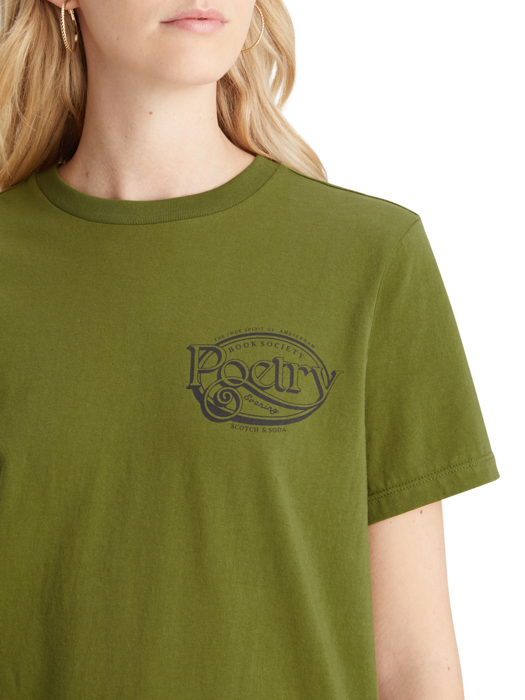REGULAR FIT T-SHIRT WITH SMALL CHEST ARTWORK