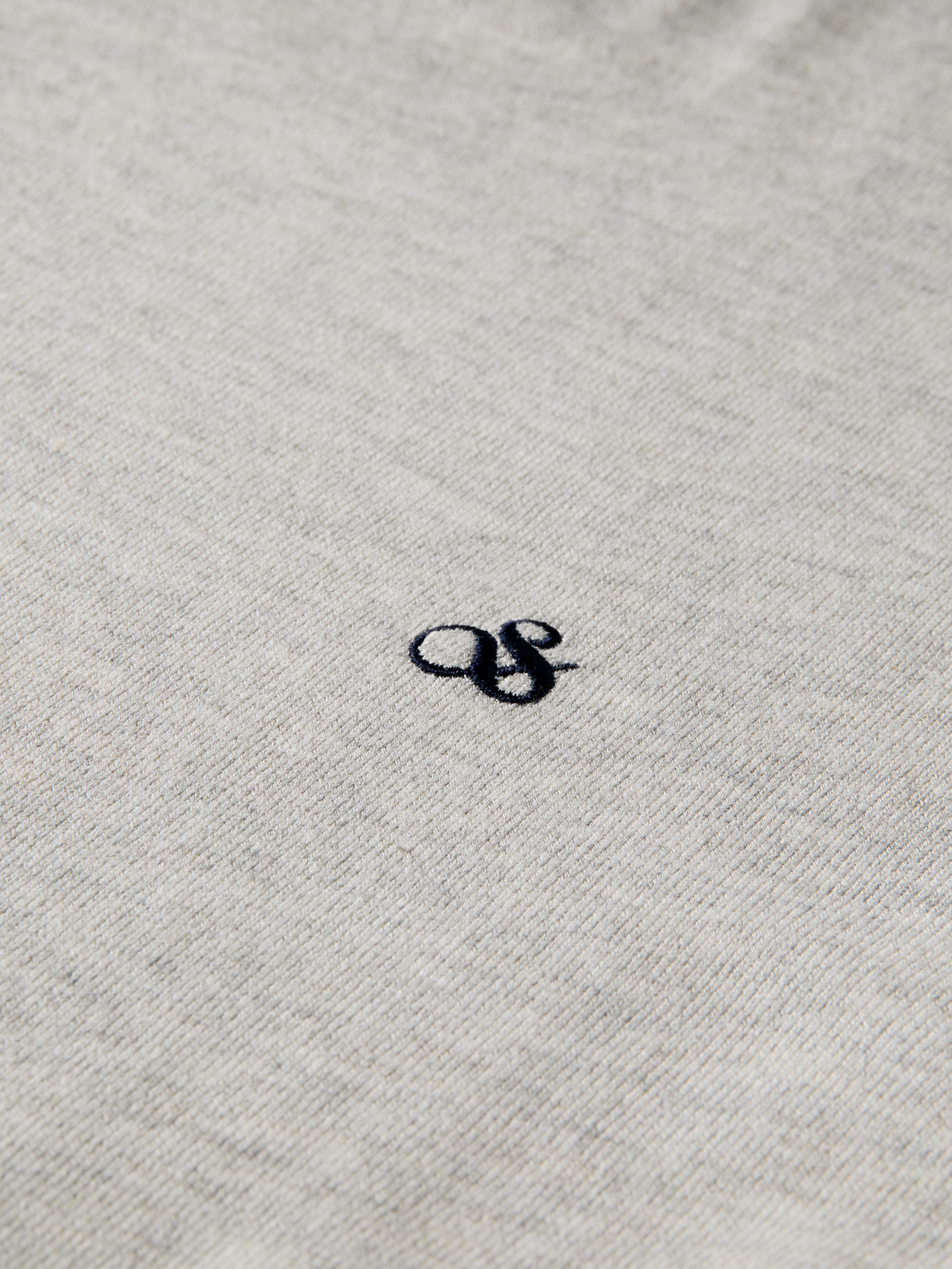 ESSENTIALS - CLASSIC CREWNECK PULLOVER