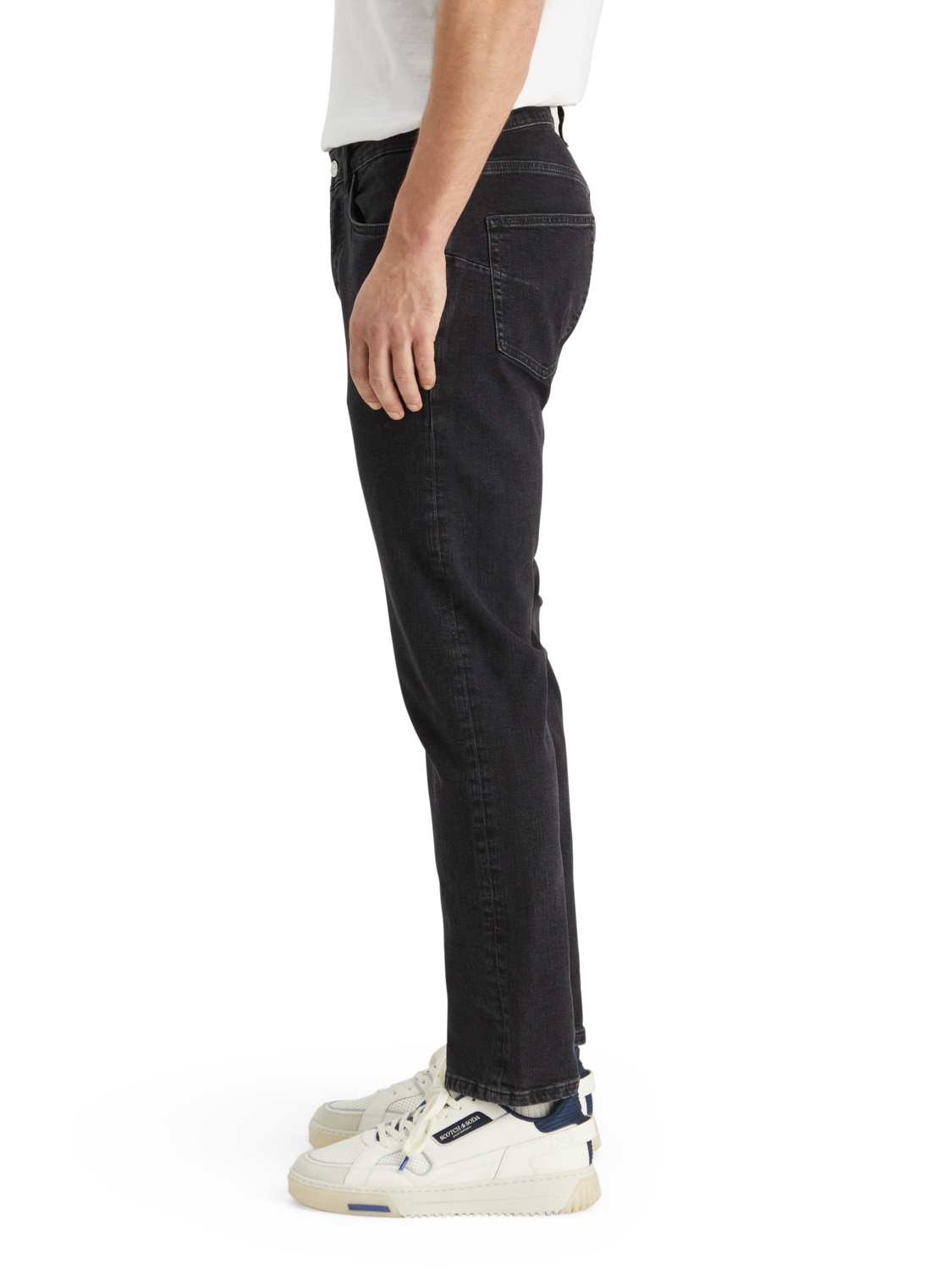 Essential THE ZEE STRAIGHT JEANS   CITY BLACK