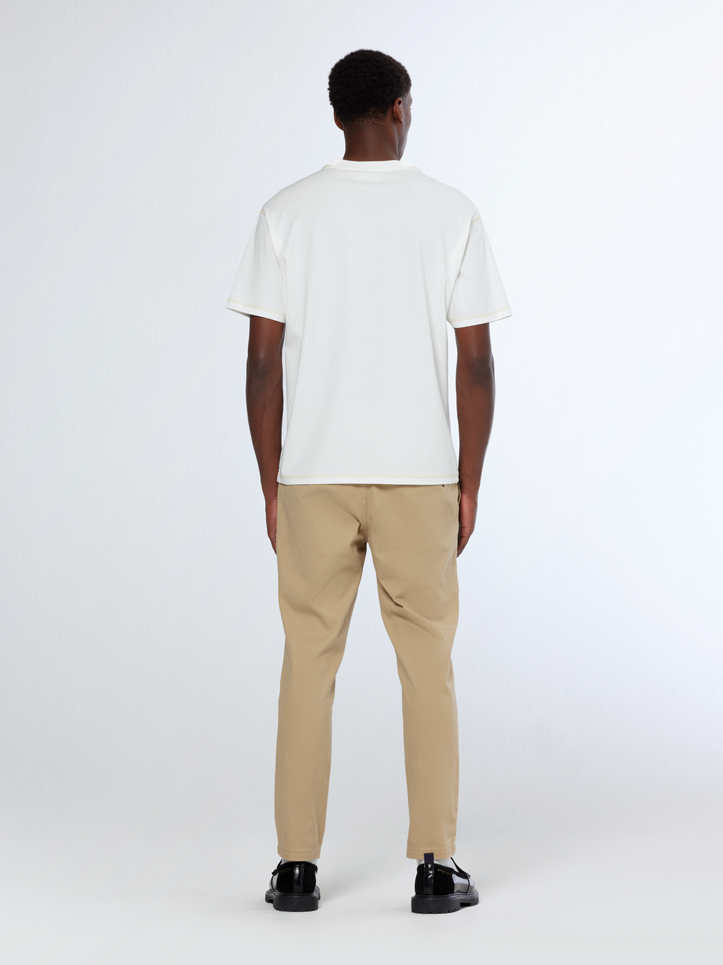 Core - T-Shirt mit Logo auf der Brust